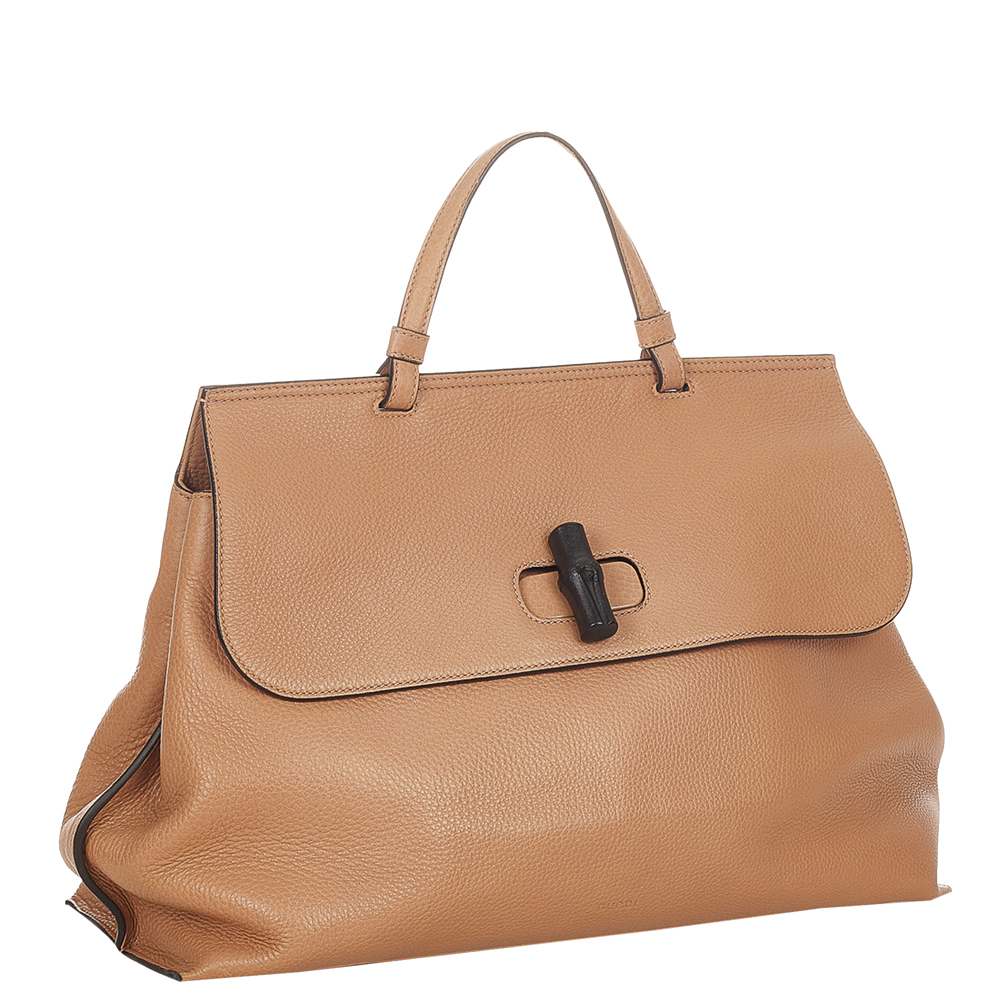 

Gucci Beige Leather Bamboo Daily Satchel Bag