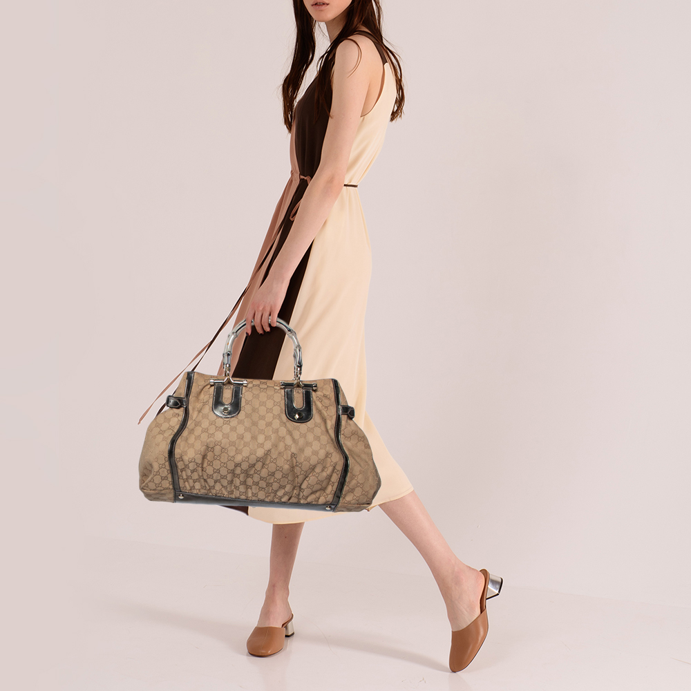 

Gucci Beige GG Canvas And Patent Leather Pop Bamboo Handle Tote