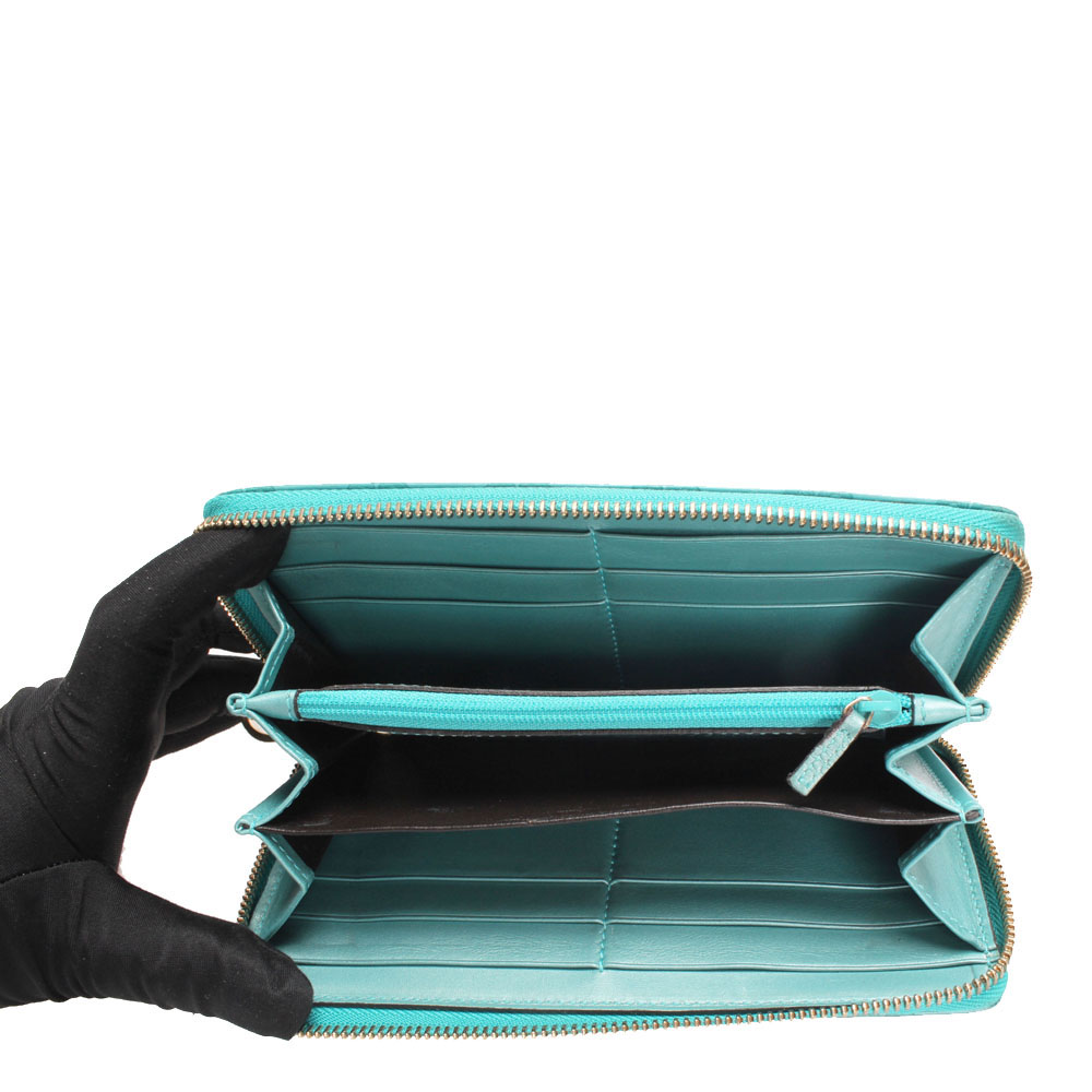 

Gucci Blue Guccissima Leather Long Wallet