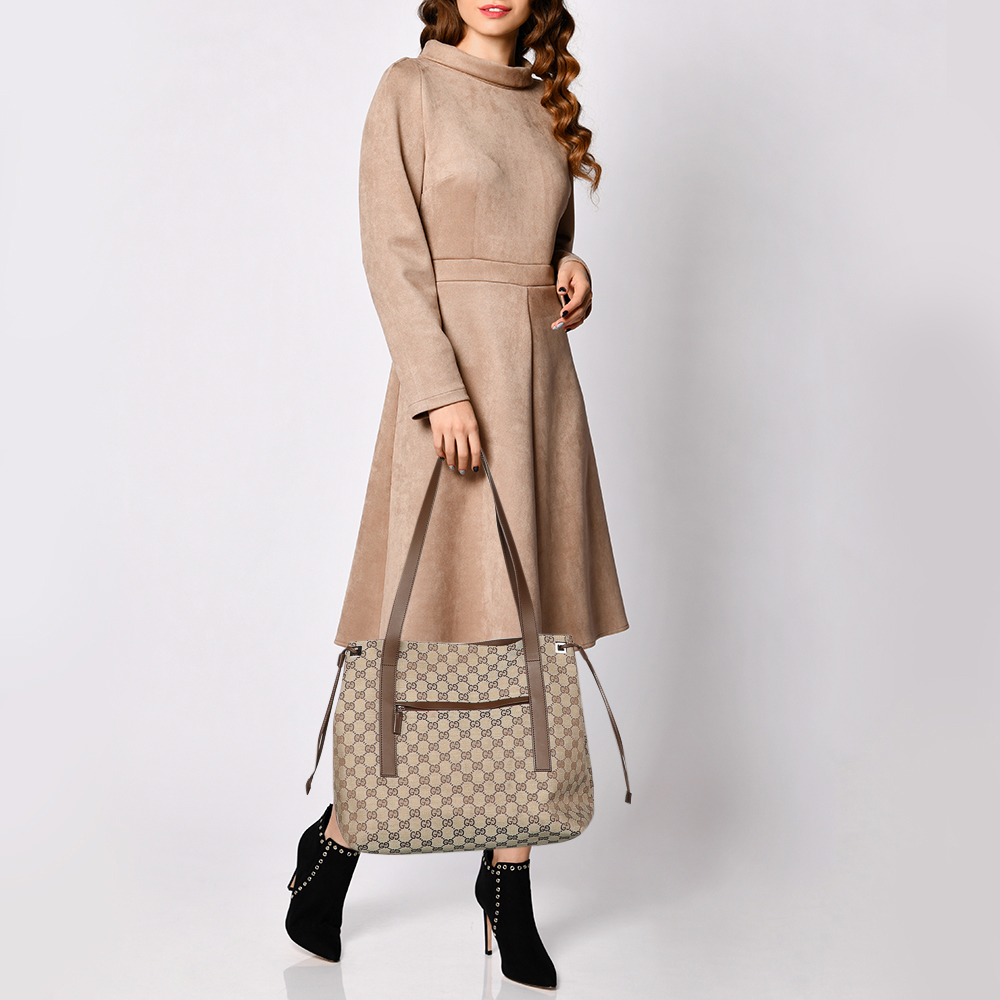 

Gucci Beige/Brown GG Canvas And Leather Drawstring Tote