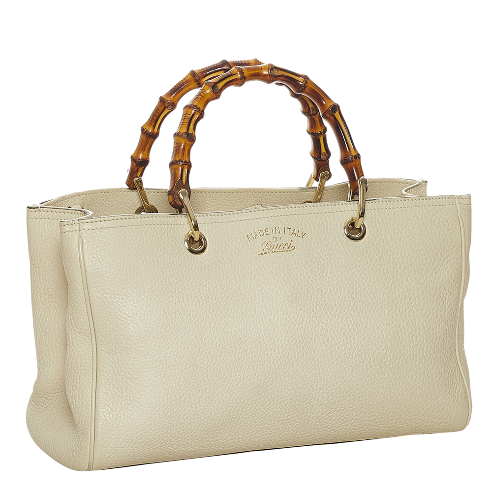 

Gucci White Leather Bamboo Shopper Bag