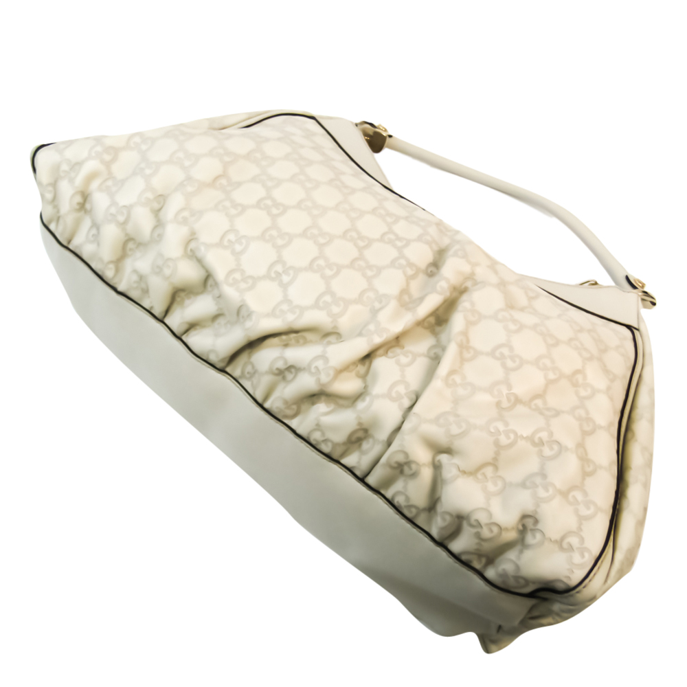 

Gucci Cream Leather Guccissima Abbey Shoulder Bag