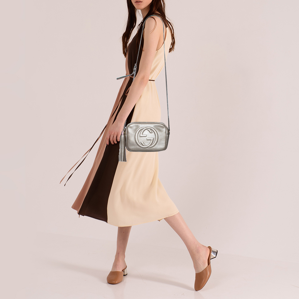 

Gucci Metallic Gold Leather Soho Disco Crossbody Bag