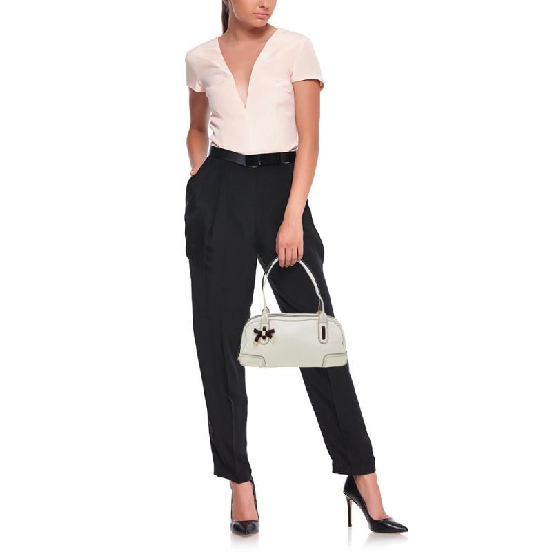 

Gucci White Leather Web Bow Bowling Bag