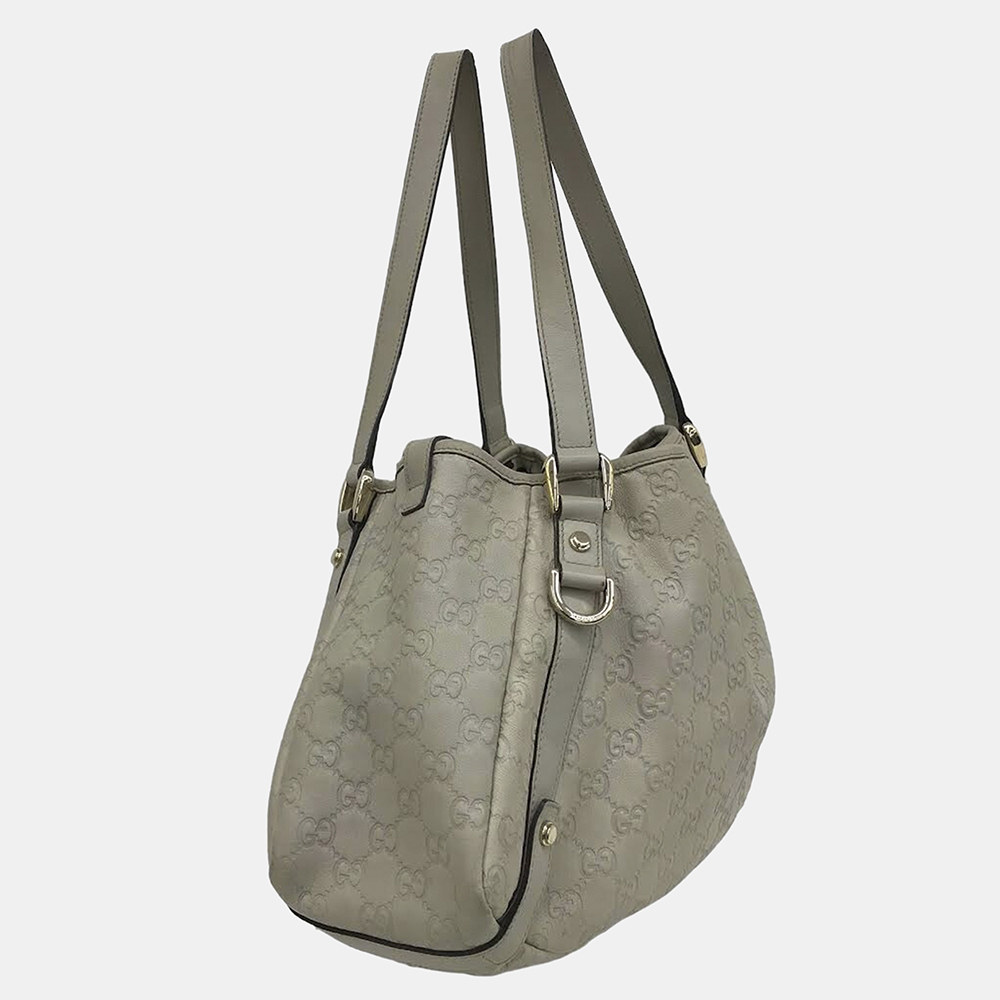 

Gucci Gray Guccissima Pelham Shoulder Bag, Grey