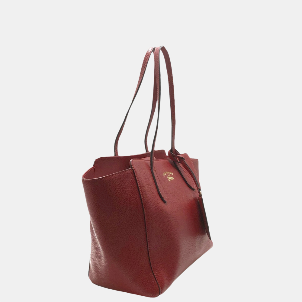

Gucci Red Swing Leather Shoulder Bag