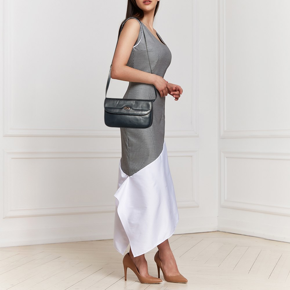 

Gucci Dark Grey Leather Flap Shoulder Bag
