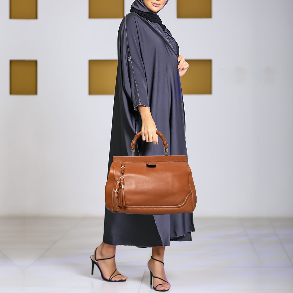 

Gucci Brown Leather Bamboo Top Handle Bag