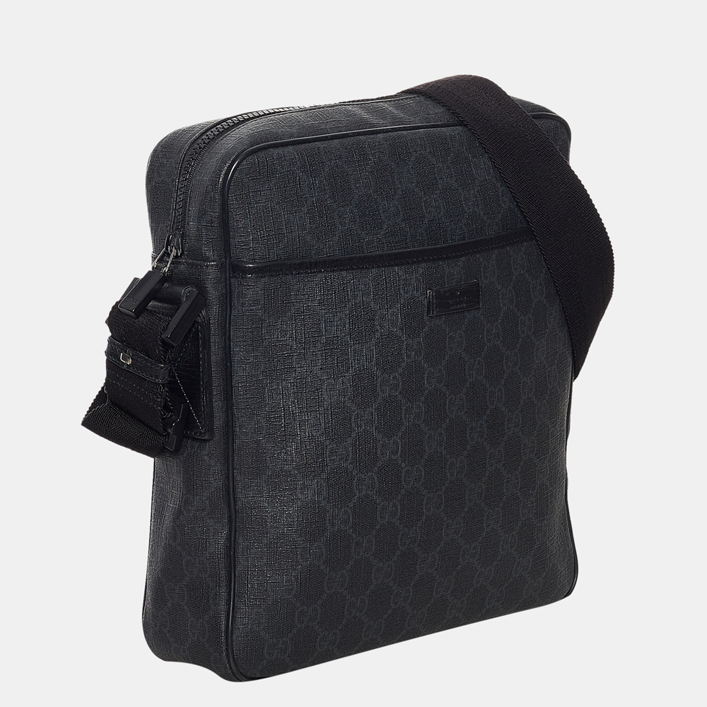 

Gucci Black GG Supreme Crossbody Bag