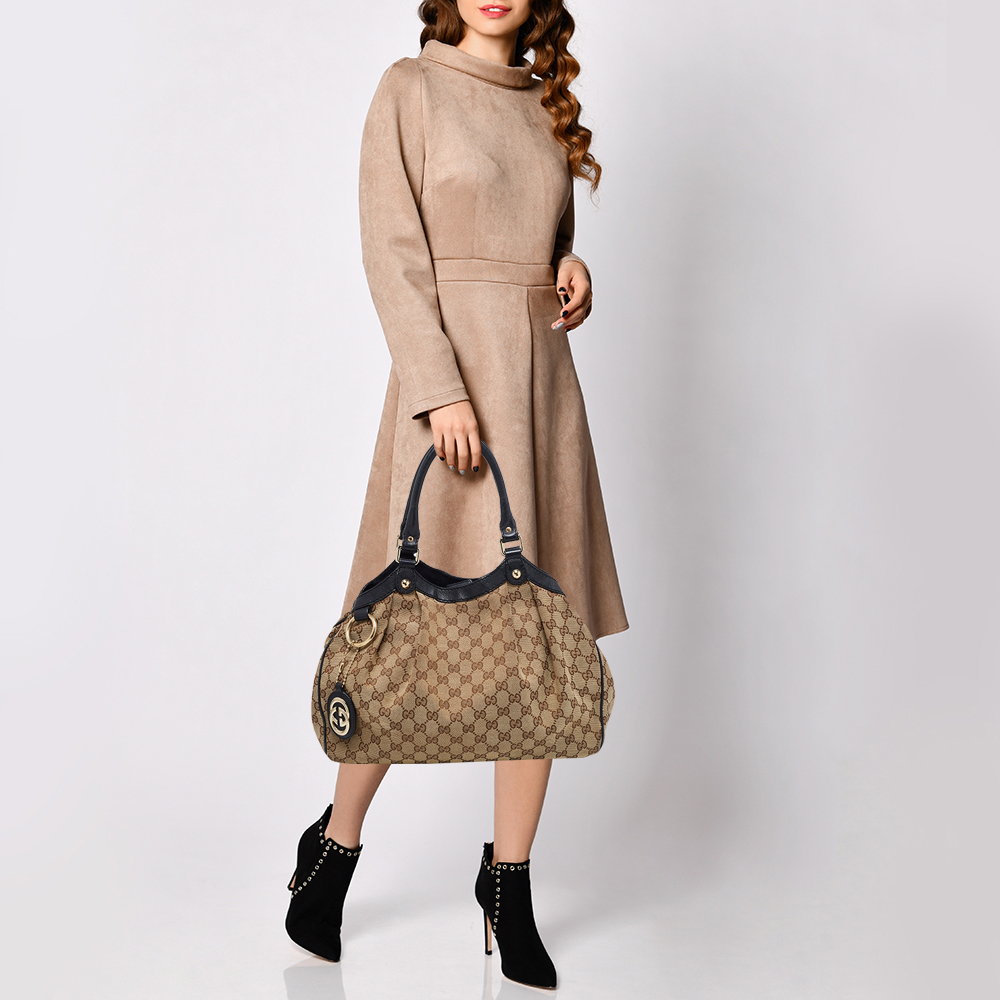 

Gucci Beige/Black GG Canvas And Leather Medium Sukey Tote