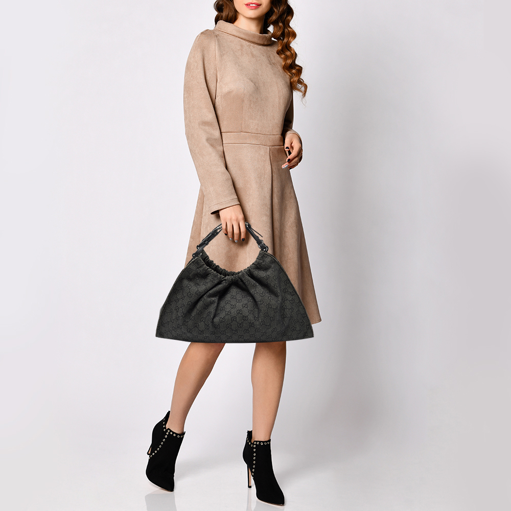 

Gucci Black/Grey GG Denim and Leather Hobo