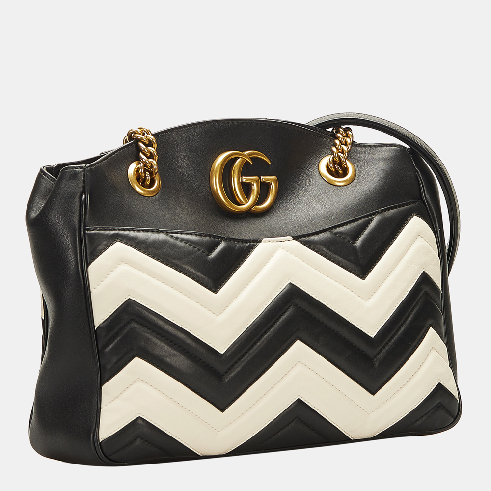 

Gucci Black Matelasse Medium GG Marmont