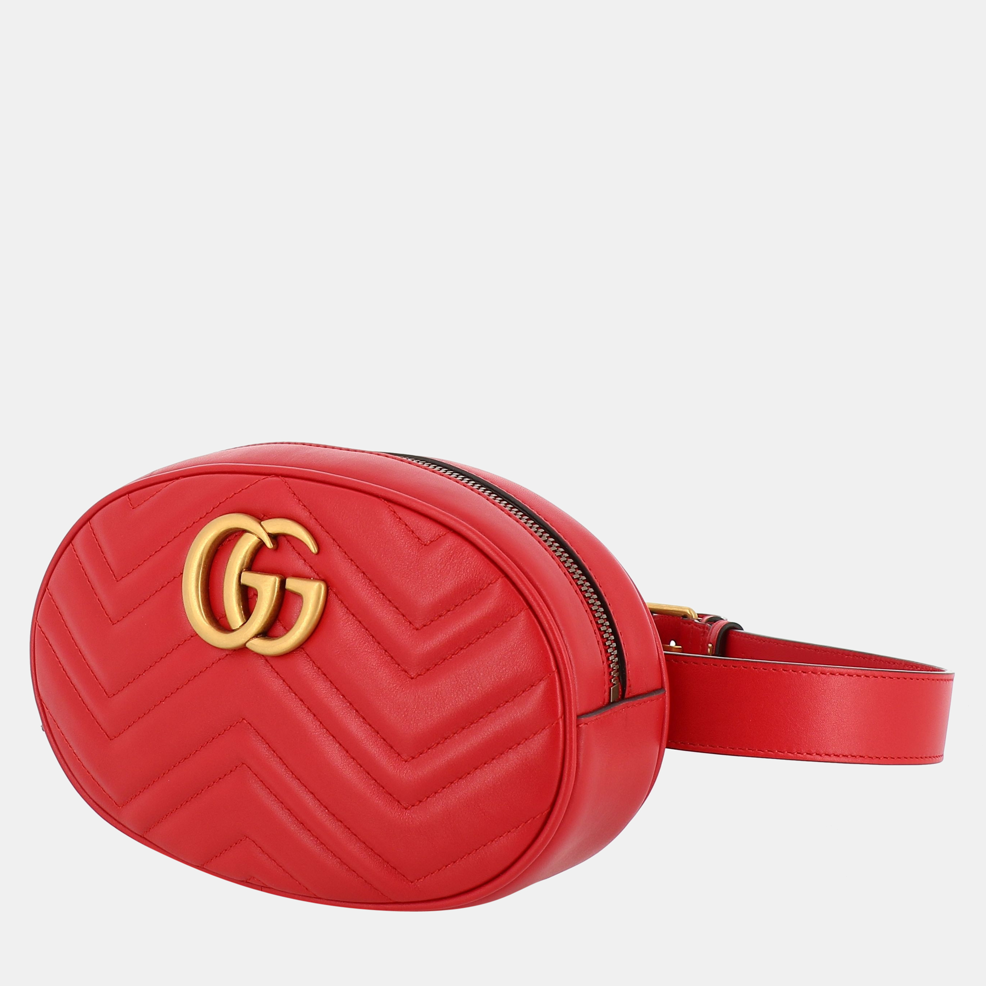 

Gucci Red Leather GG Marmont Matelassé Belt Bag