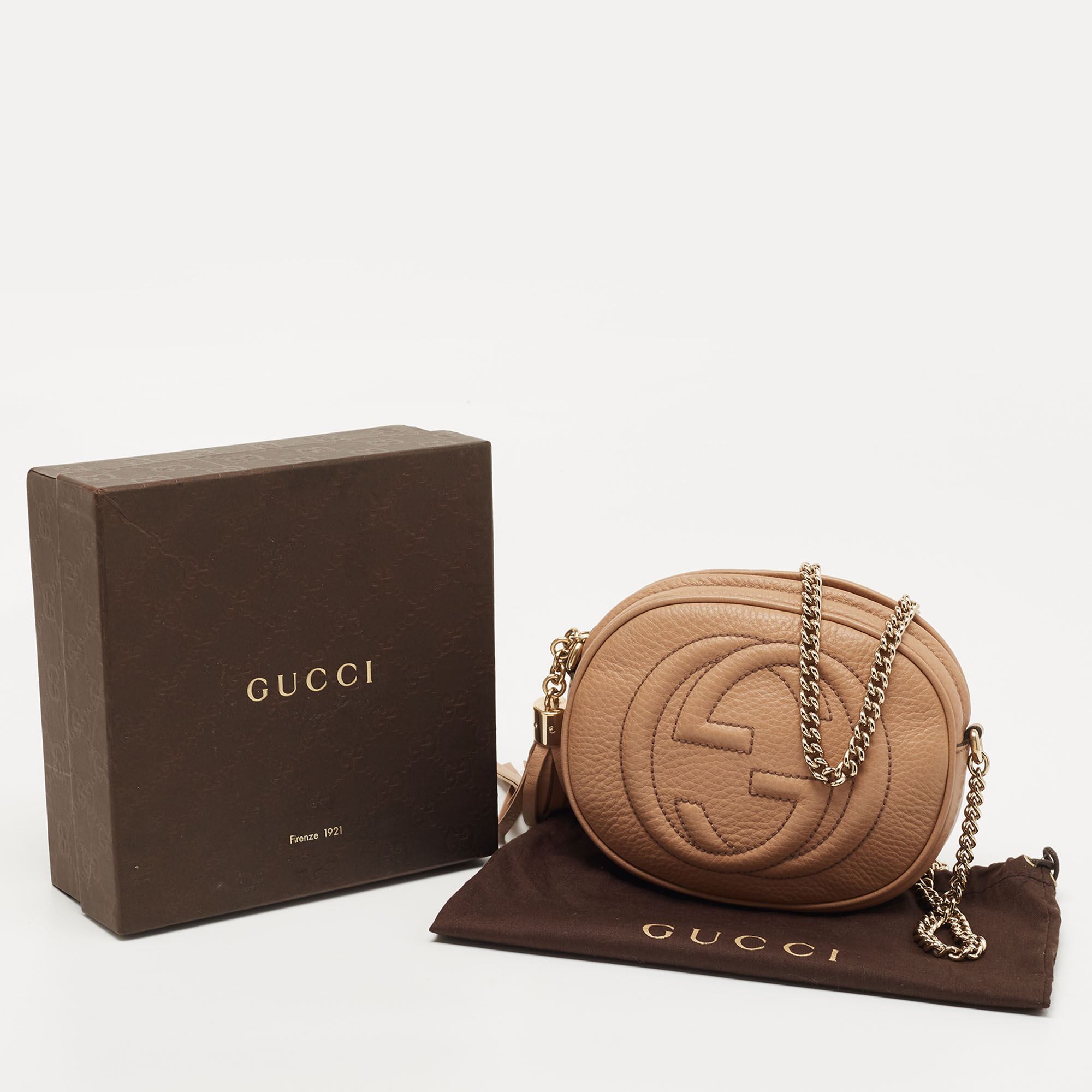 Gucci Beige Leather Soho Disco Crossbody Bag at 1stDibs
