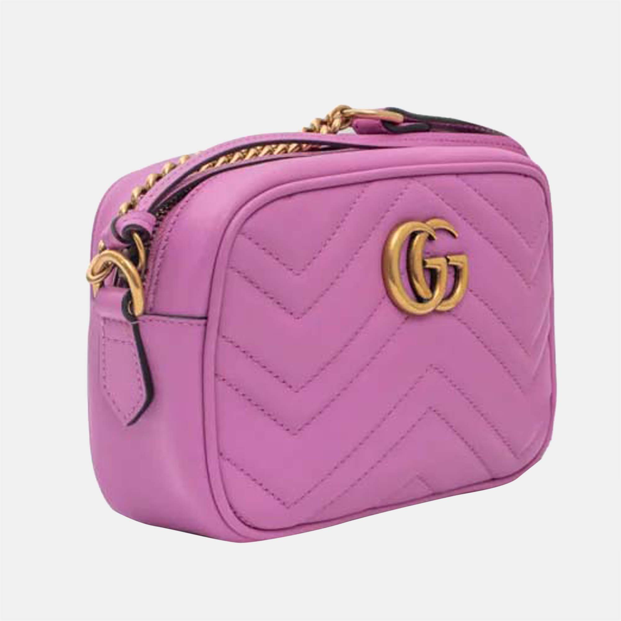 

Gucci Marmont Camera Shoulder bag in Pink Leather