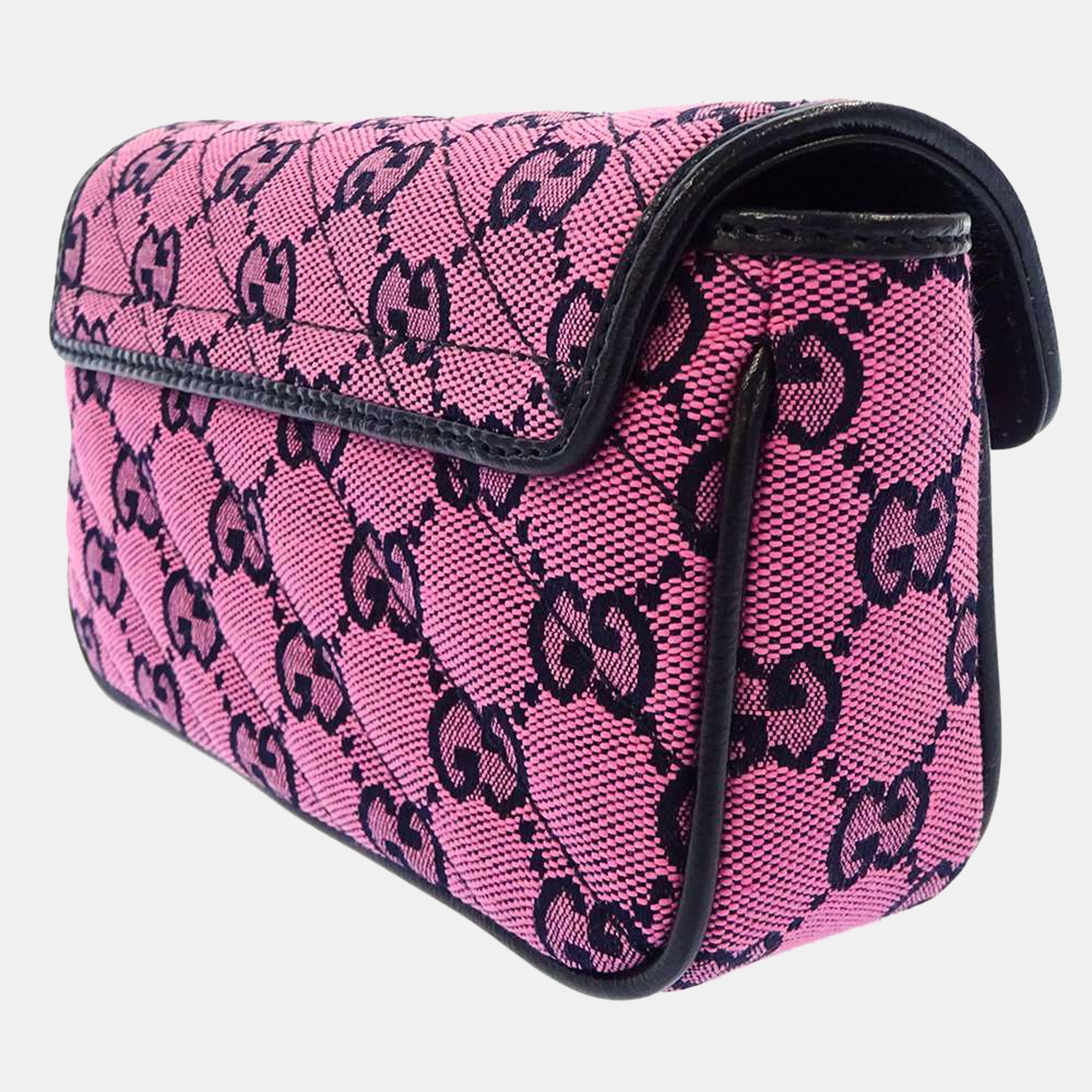 

Gucci Pink GG Canvas GG Marmont Supe Mini Shoulder Bag