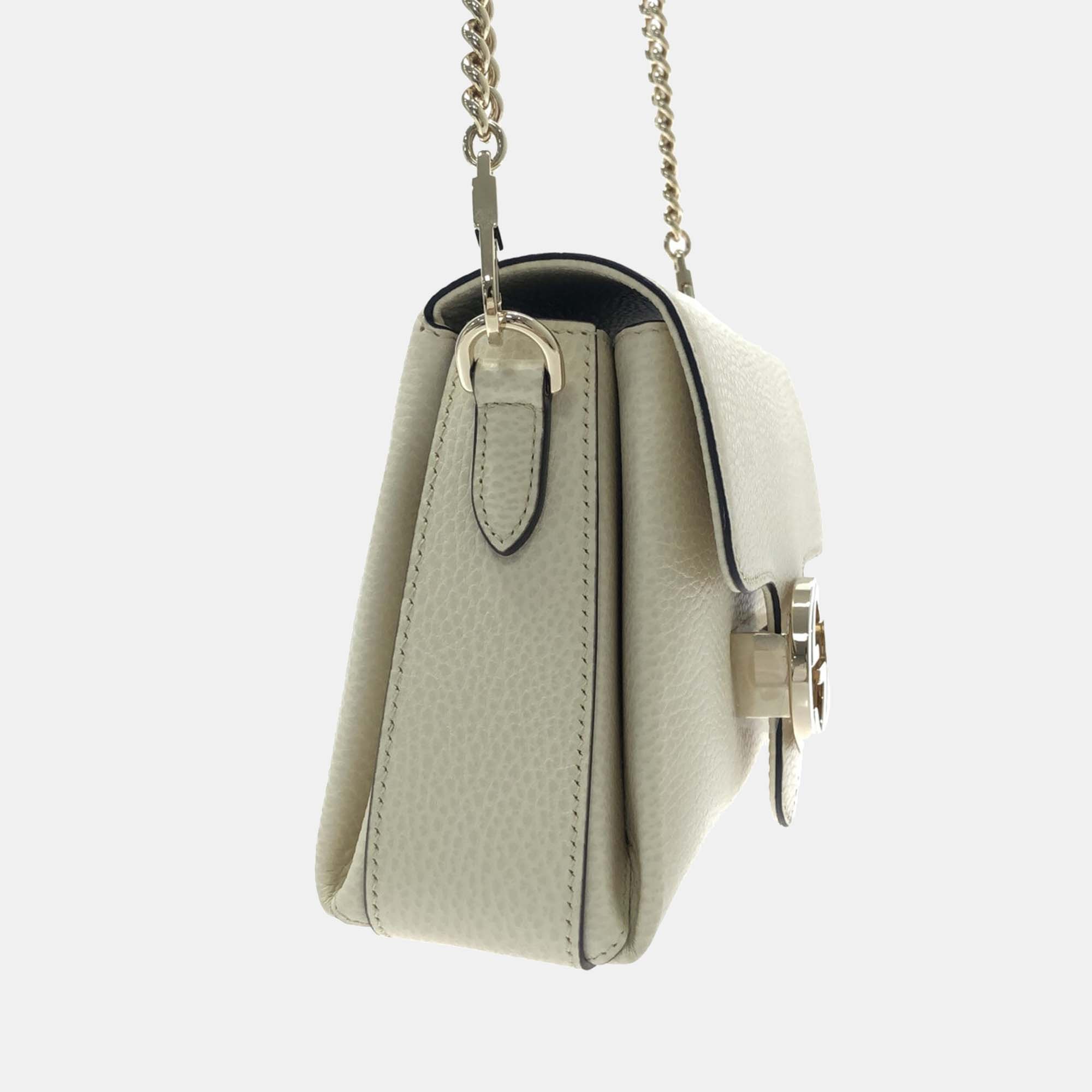 

Gucci White Small Dollar Interlocking G