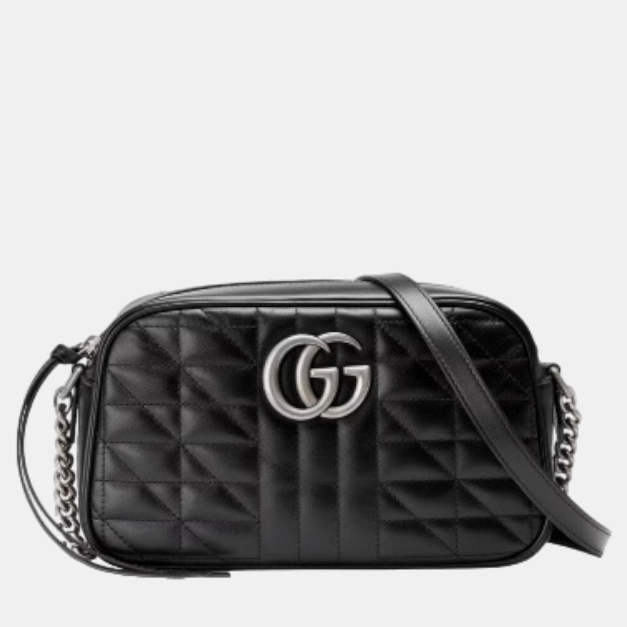 

Gucci GG Marmont Small Quilted Camera Bag Antique silver-toned hardware, Black