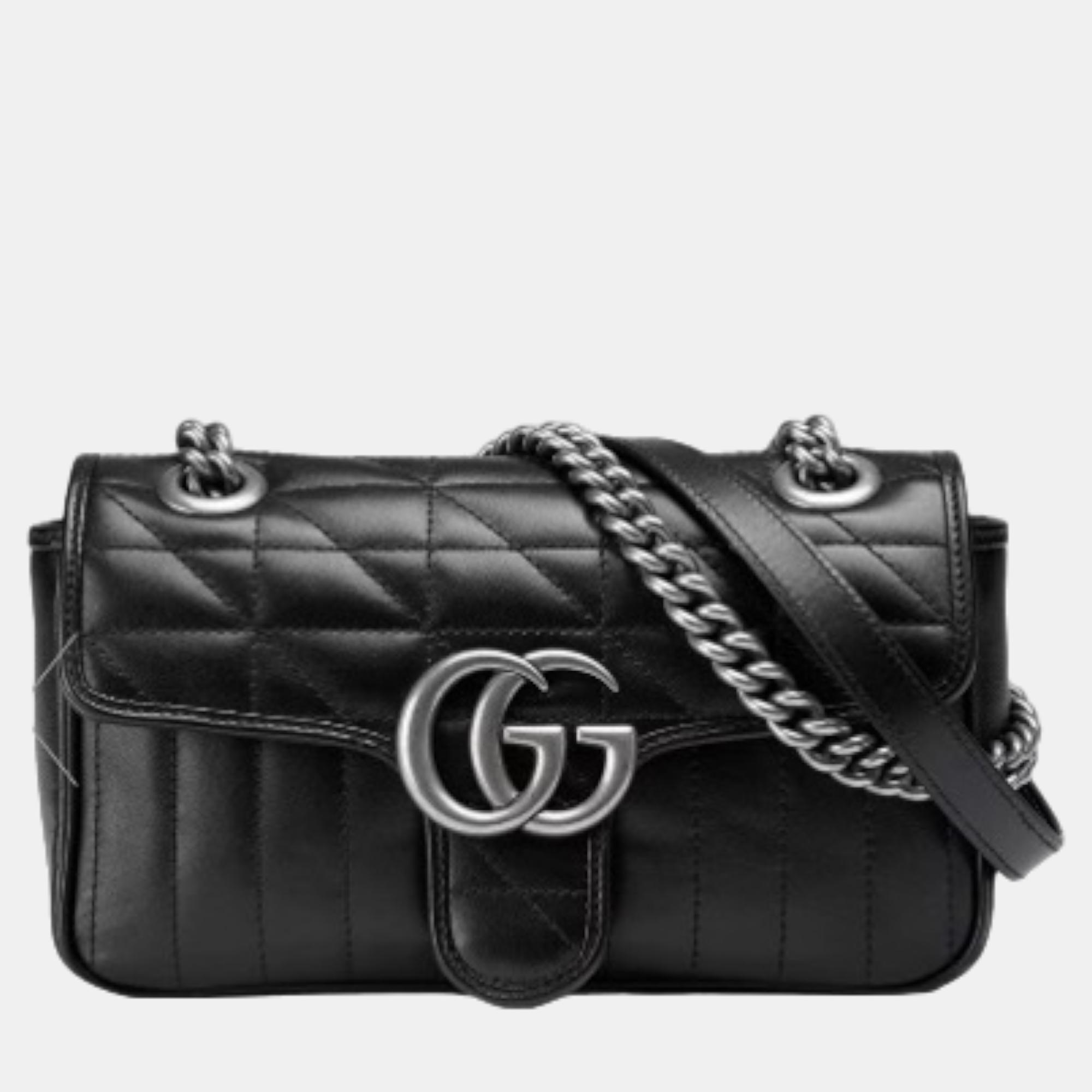 

Gucci GG Marmont mini matelasse shoulder bag, Black