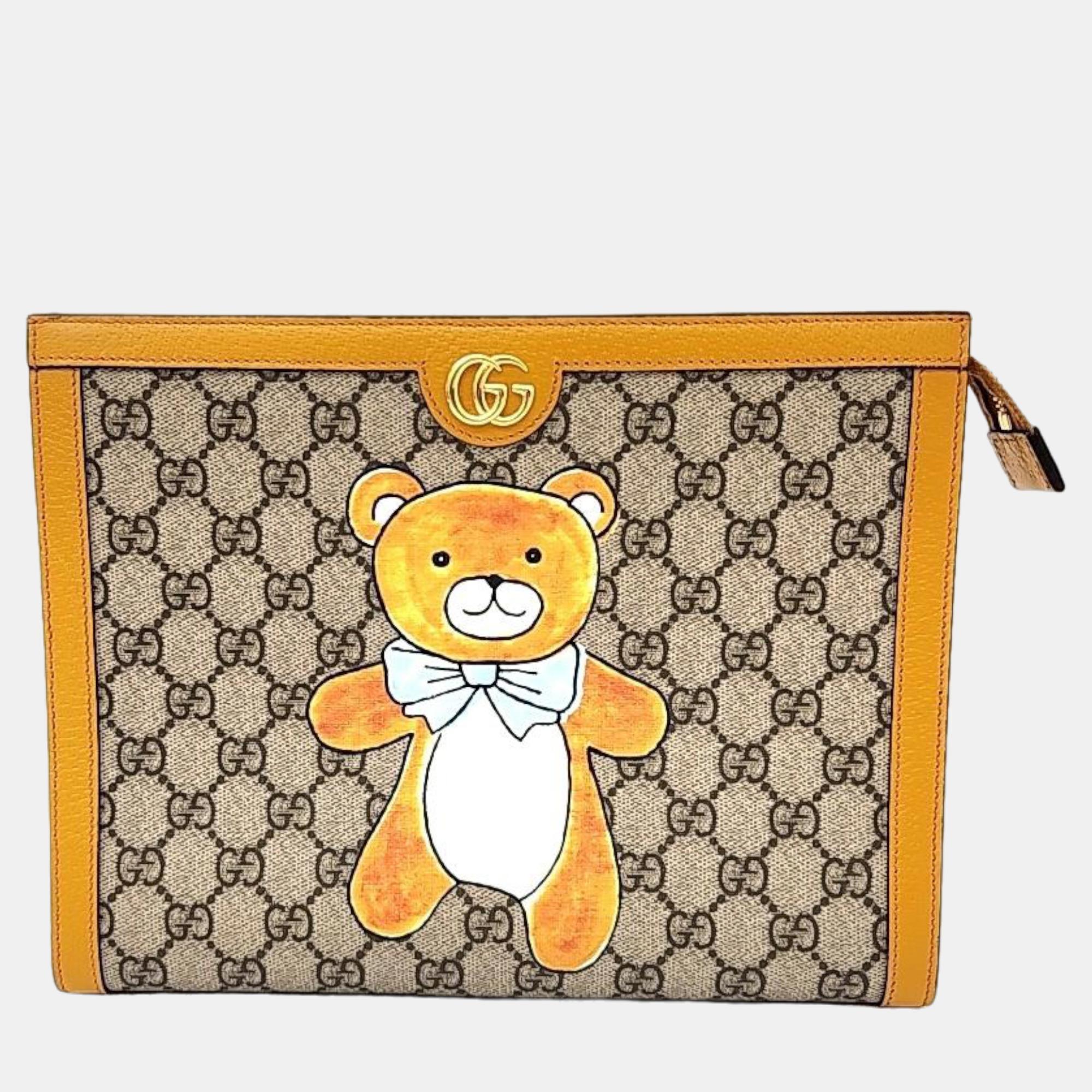 

Gucci Beige Clutch Bag