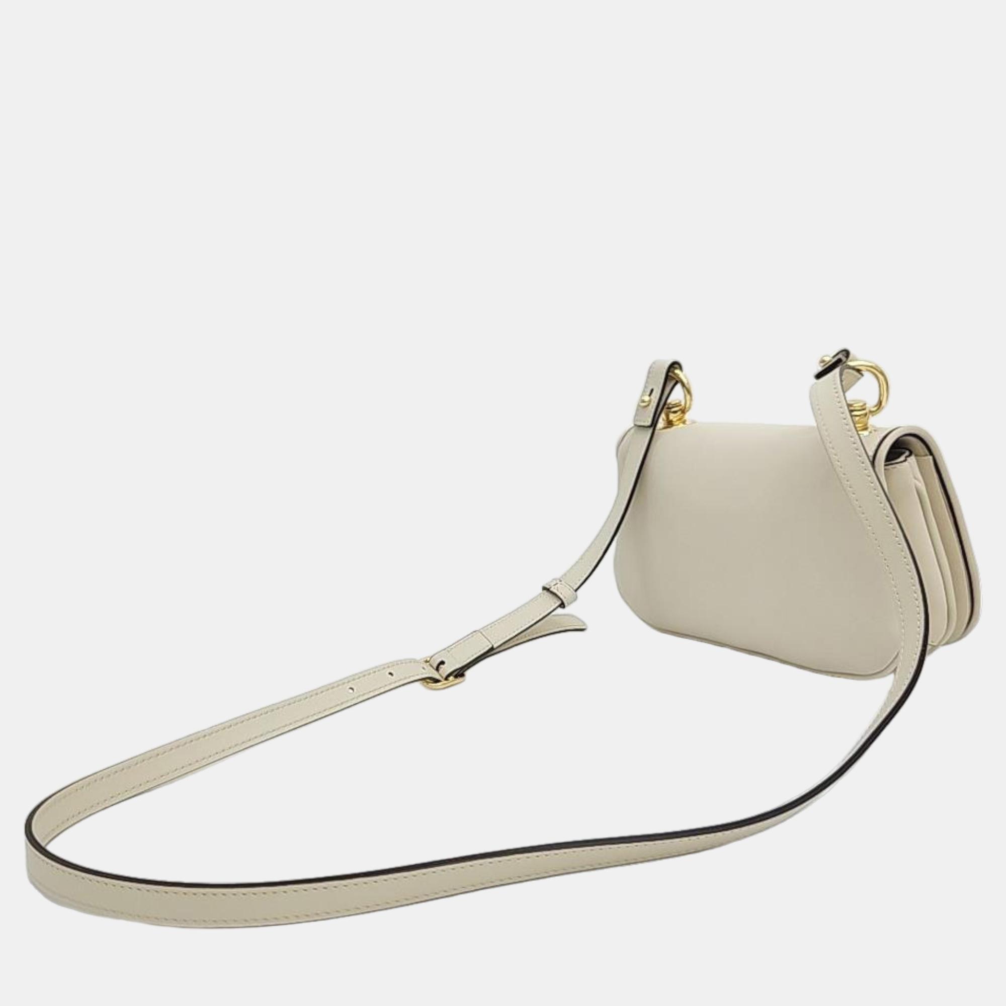 

Gucci Blondie Mini Bag (698643), White