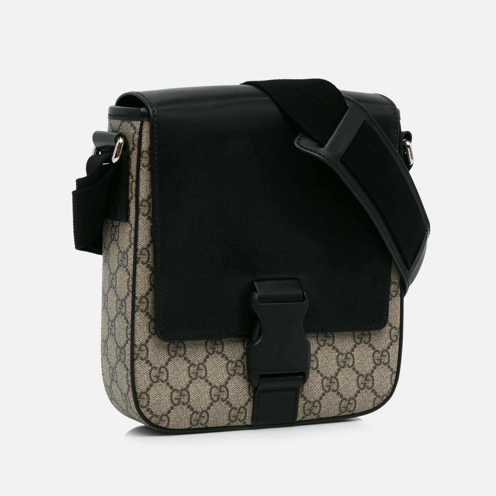 

Gucci GG Supreme Flap Messenger Bag, Brown