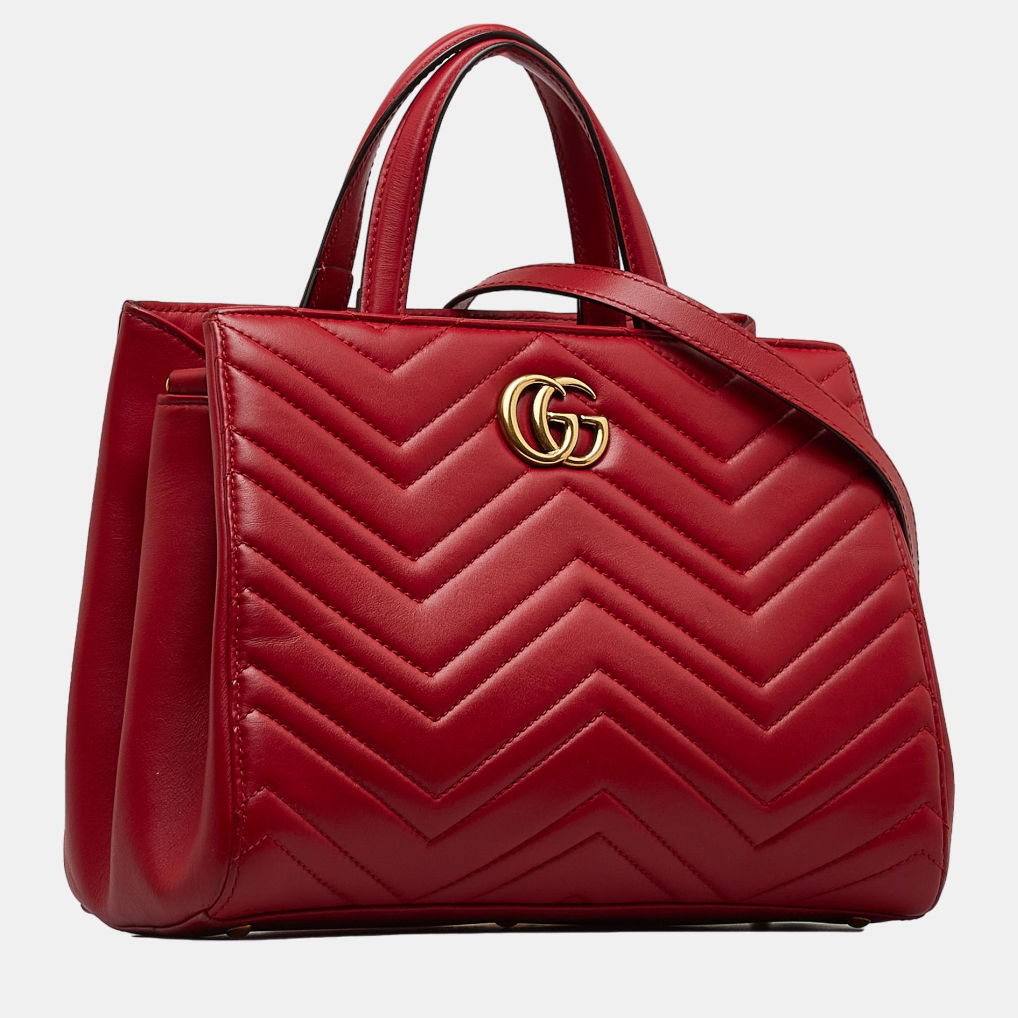 

Gucci Red Medium GG Marmont Matelasse Satchel