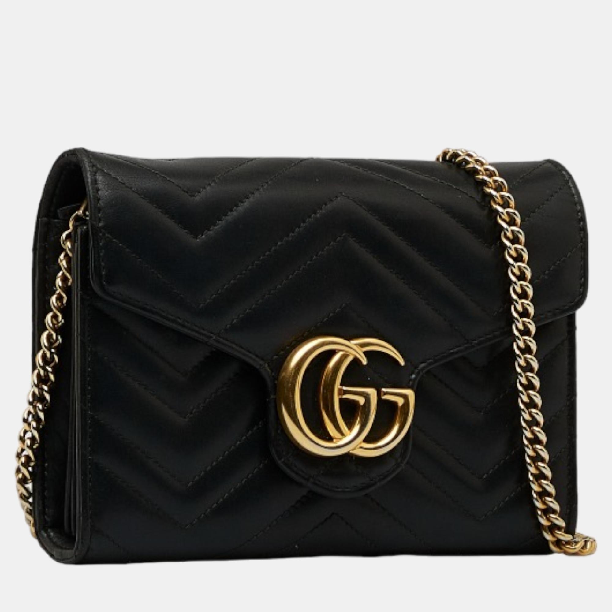 

Gucci Black GG Marmont Leather Wallet on Chain