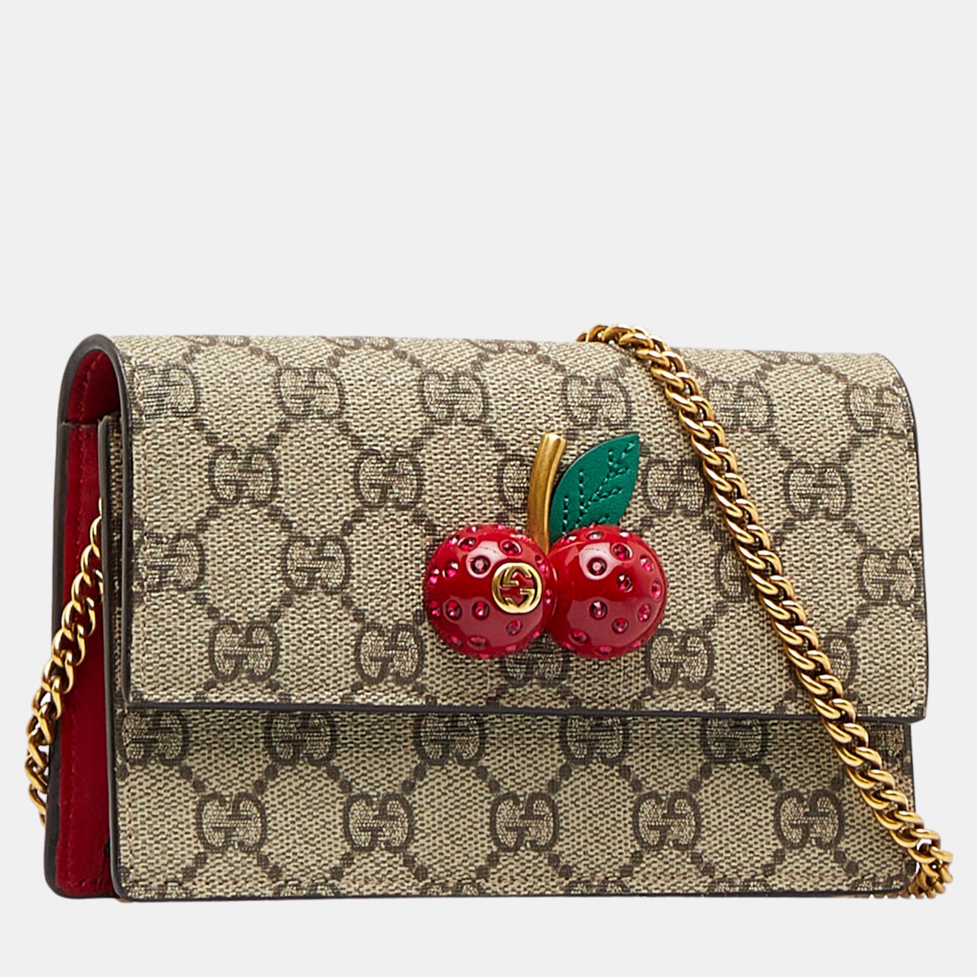 

Gucci Beige/Brown GG Supreme Cherry Wallet On Chain