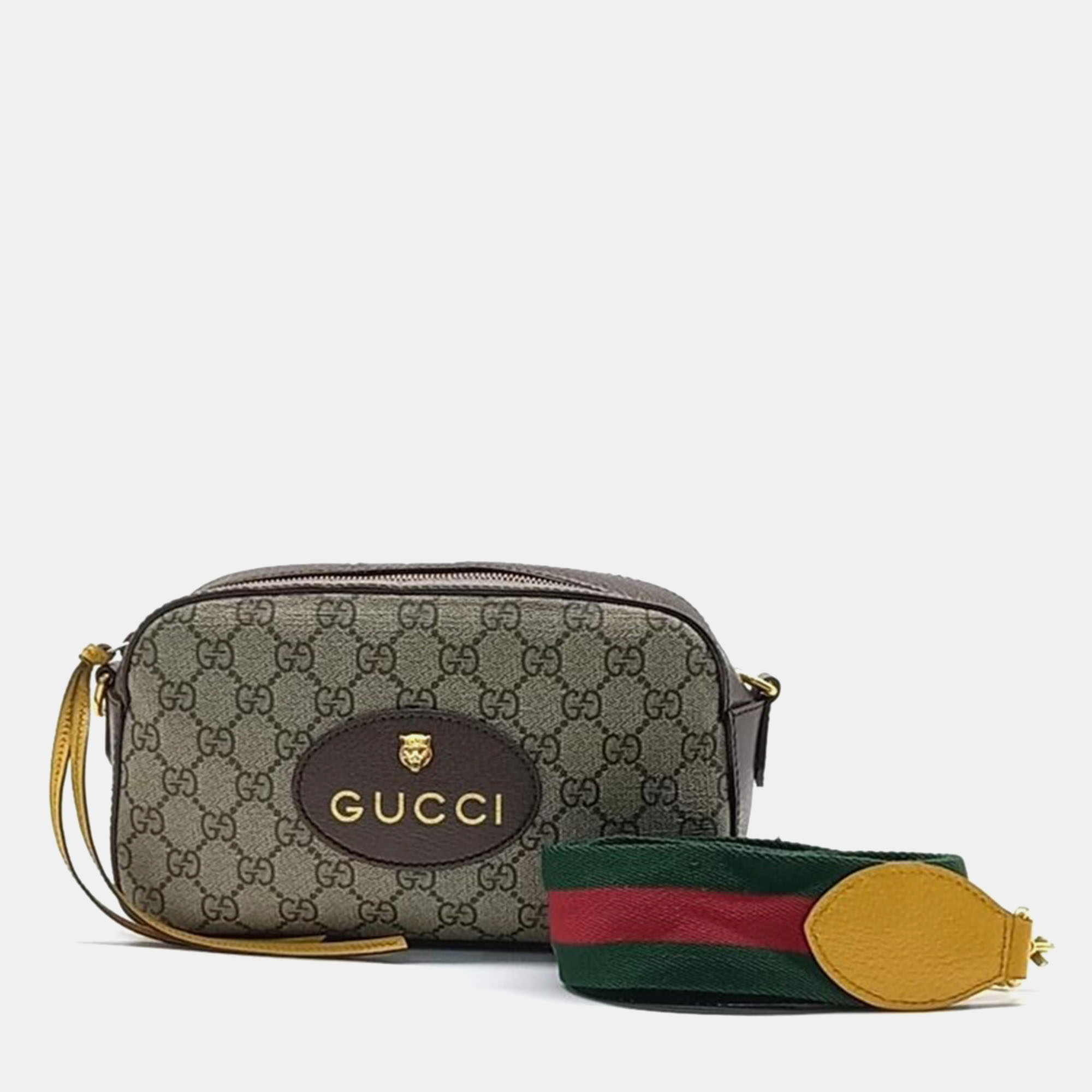

Gucci Beige/Brown GG Supreme Canvas Messenger Bag