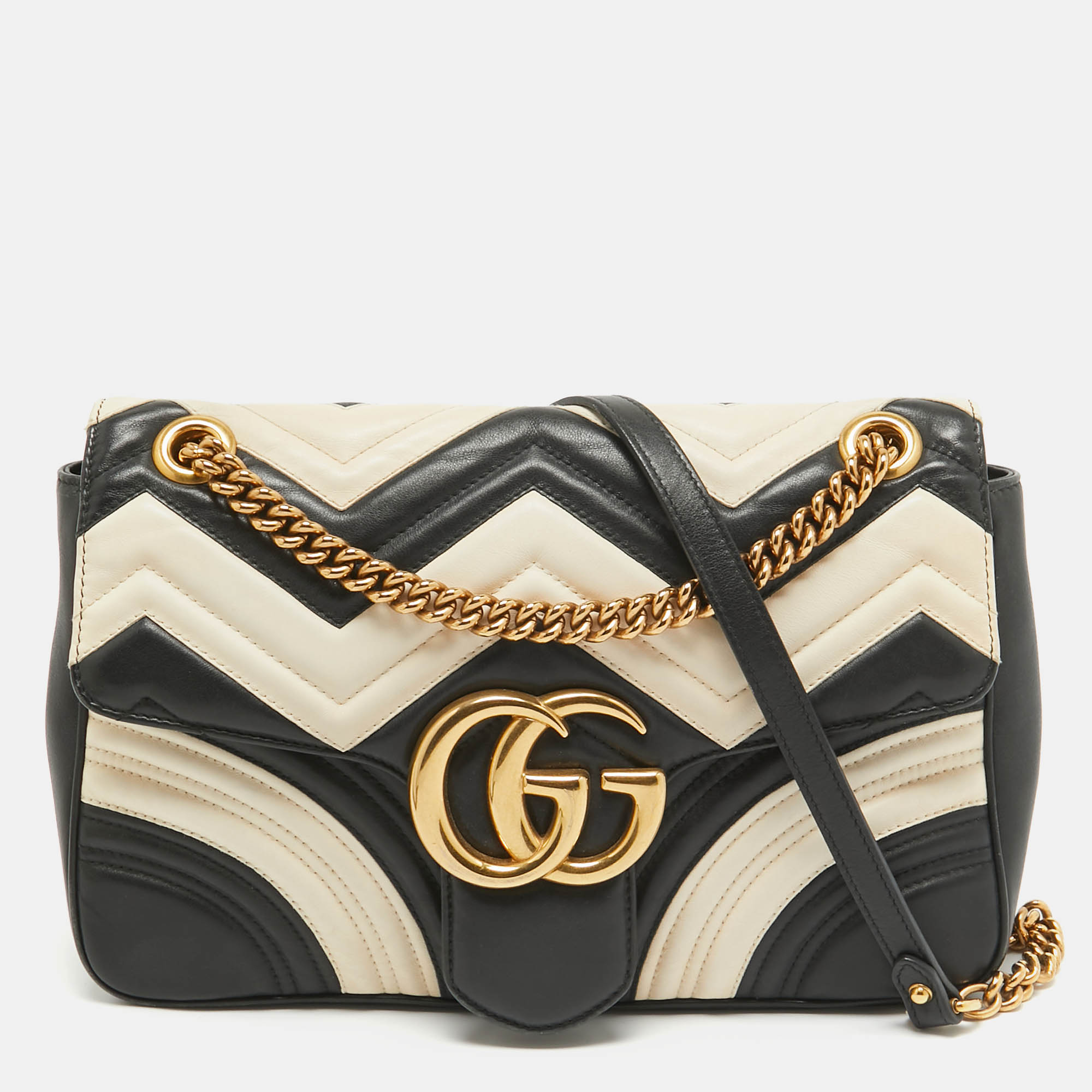 

Gucci Black/Off White Matelasse Leather  GG Marmont Shoulder Bag