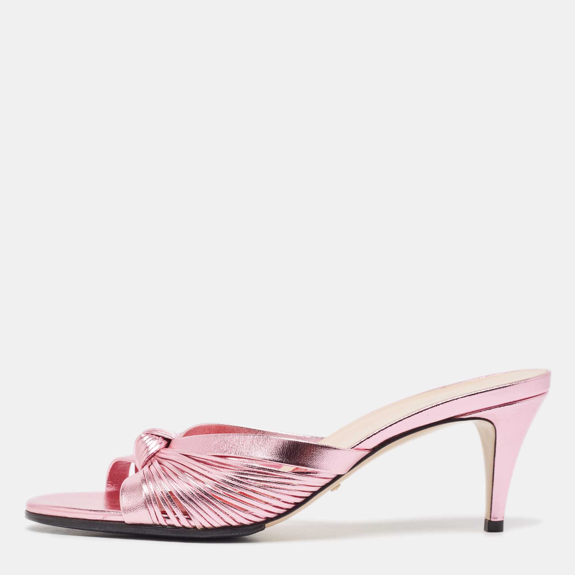 

Gucci Metallic Pink Leather Knotted Slide Sandals Size