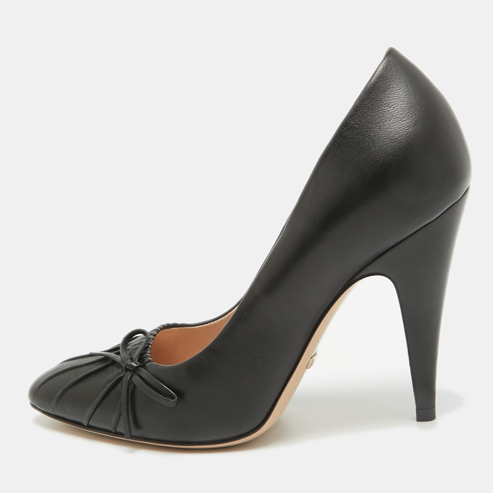 Pre-owned Gucci Black Leather Bow Detail Pumps 35