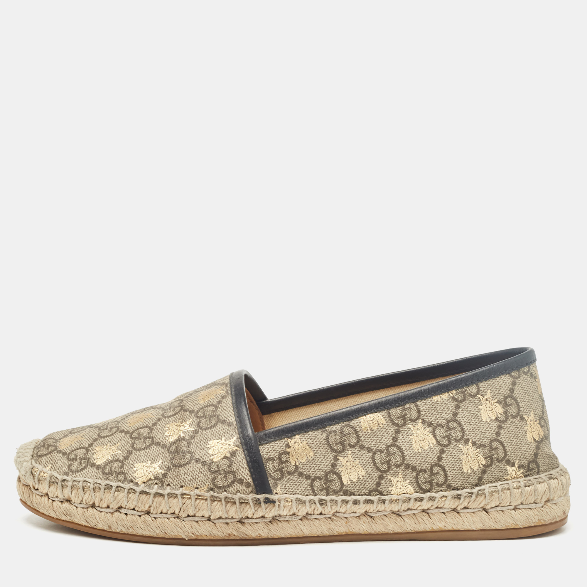 

Gucci Beige/Brown GG Supreme Canvas Bee Espadrille Flats Size