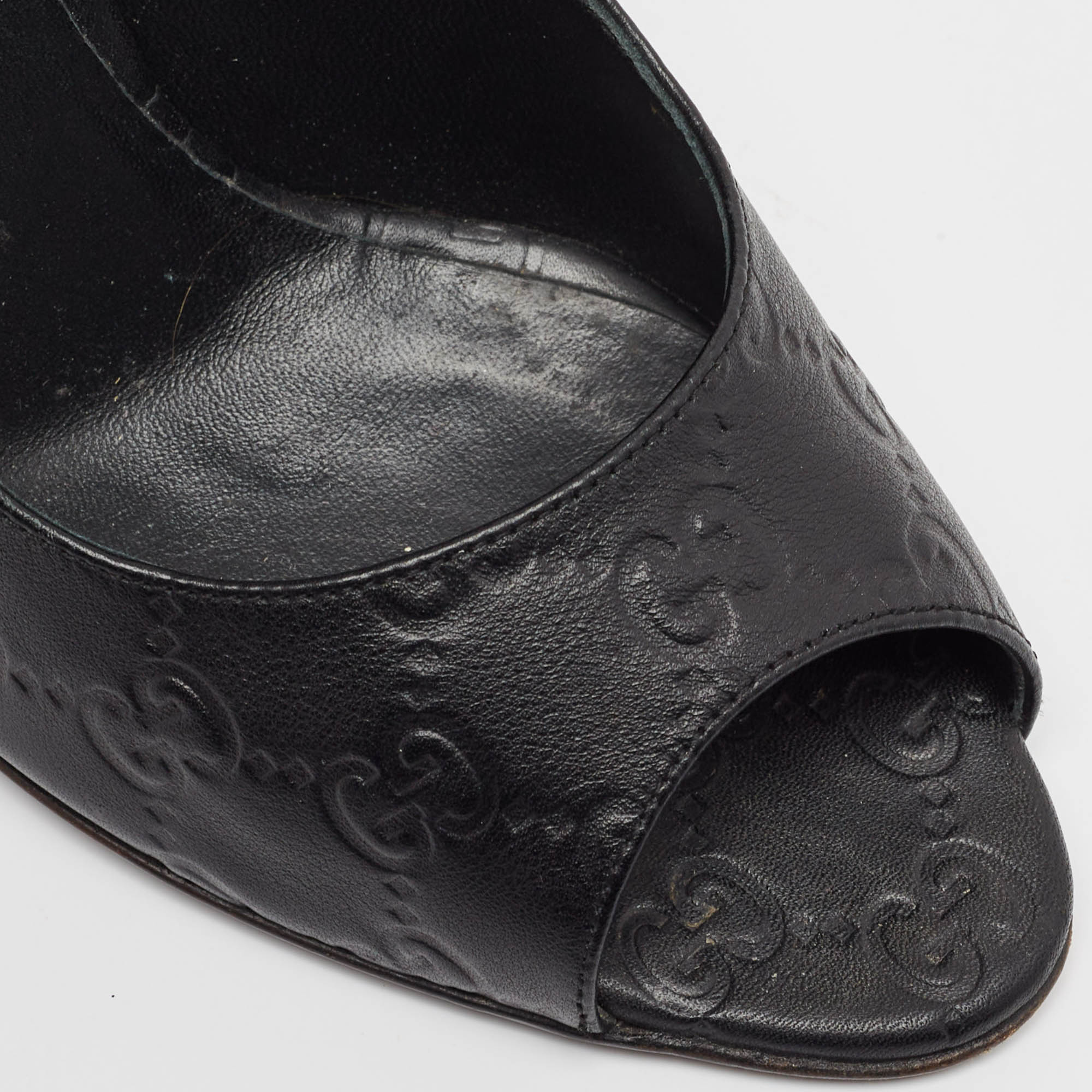 Gucci Black Guccissima Leather Open Toe Pumps Size 38 