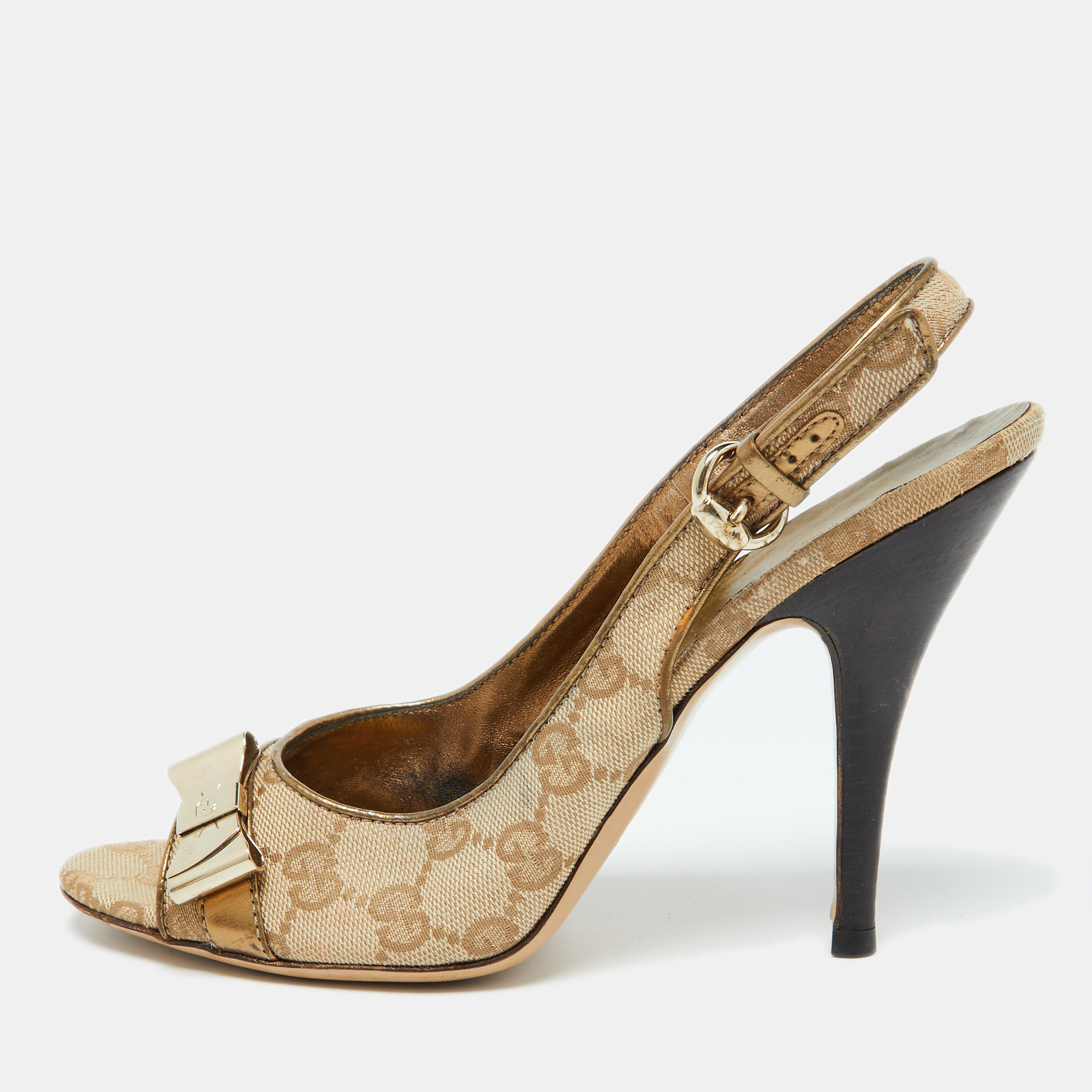 

Gucci Beige/Gold GG Canvas and Leather Slingback Sandals Size