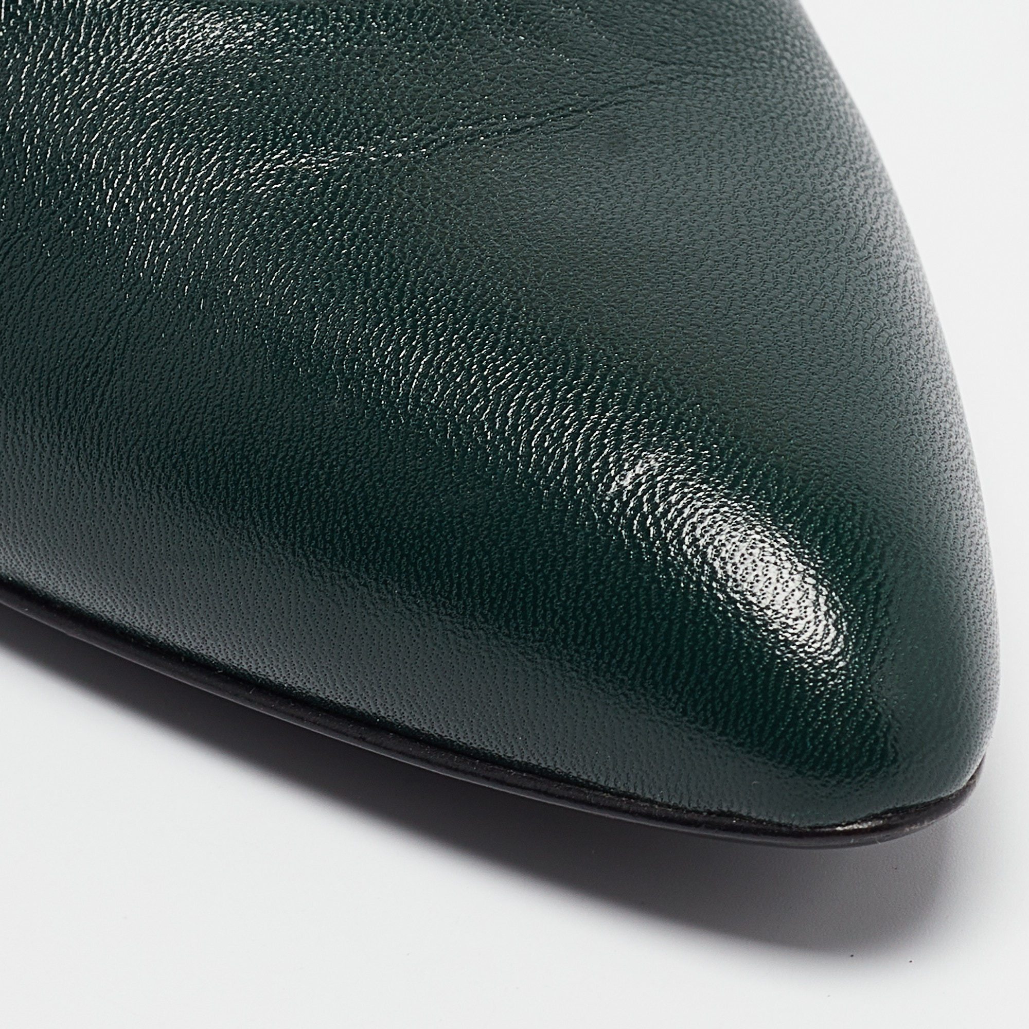 Gucci Green Leather Pointed Toe Pumps Size 37.5 