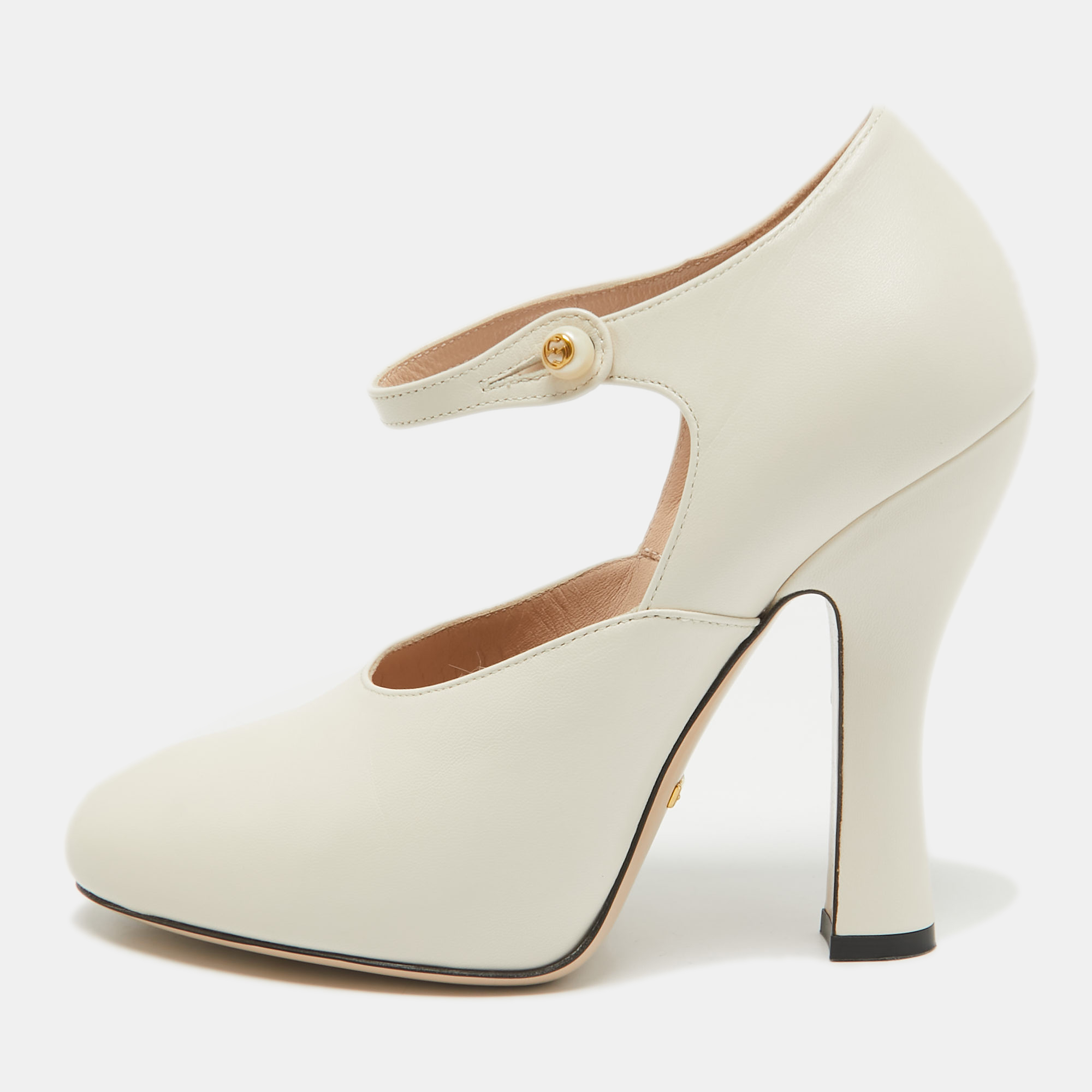 Pre-owned Gucci Cream Leather Mary Jane Pumps Size 37.5