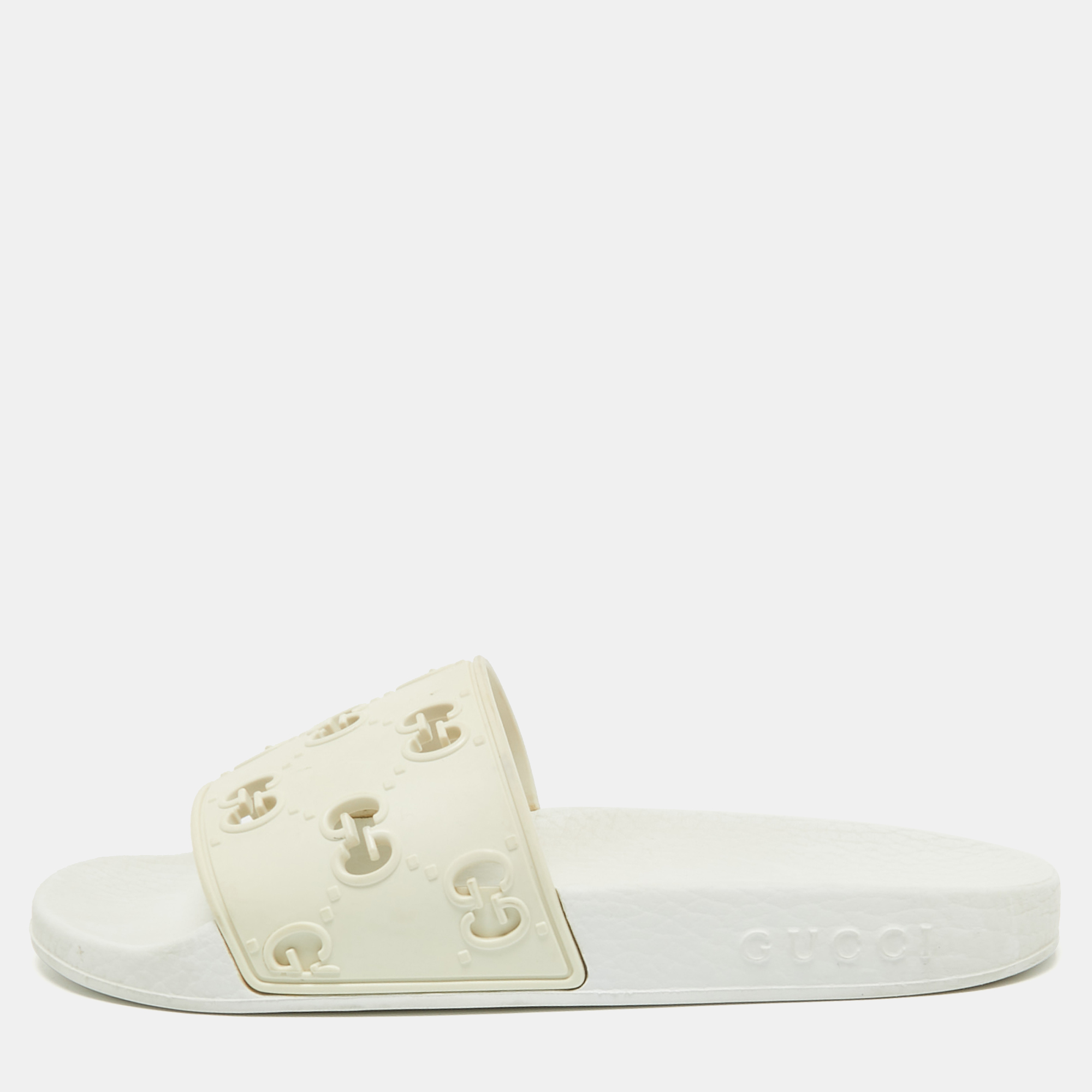 

Gucci White GG Laser Cut Rubber Pool Slides Size