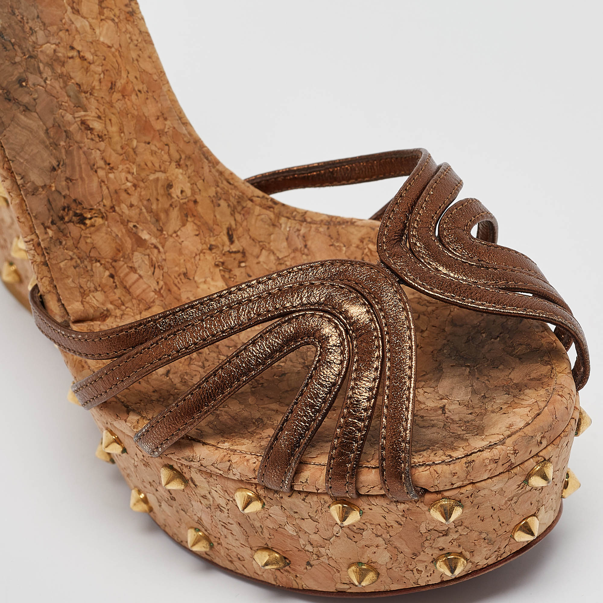 Gucci Metallic Brown Leather Studded Cork Platform Wedge Sandals Size 38.5 