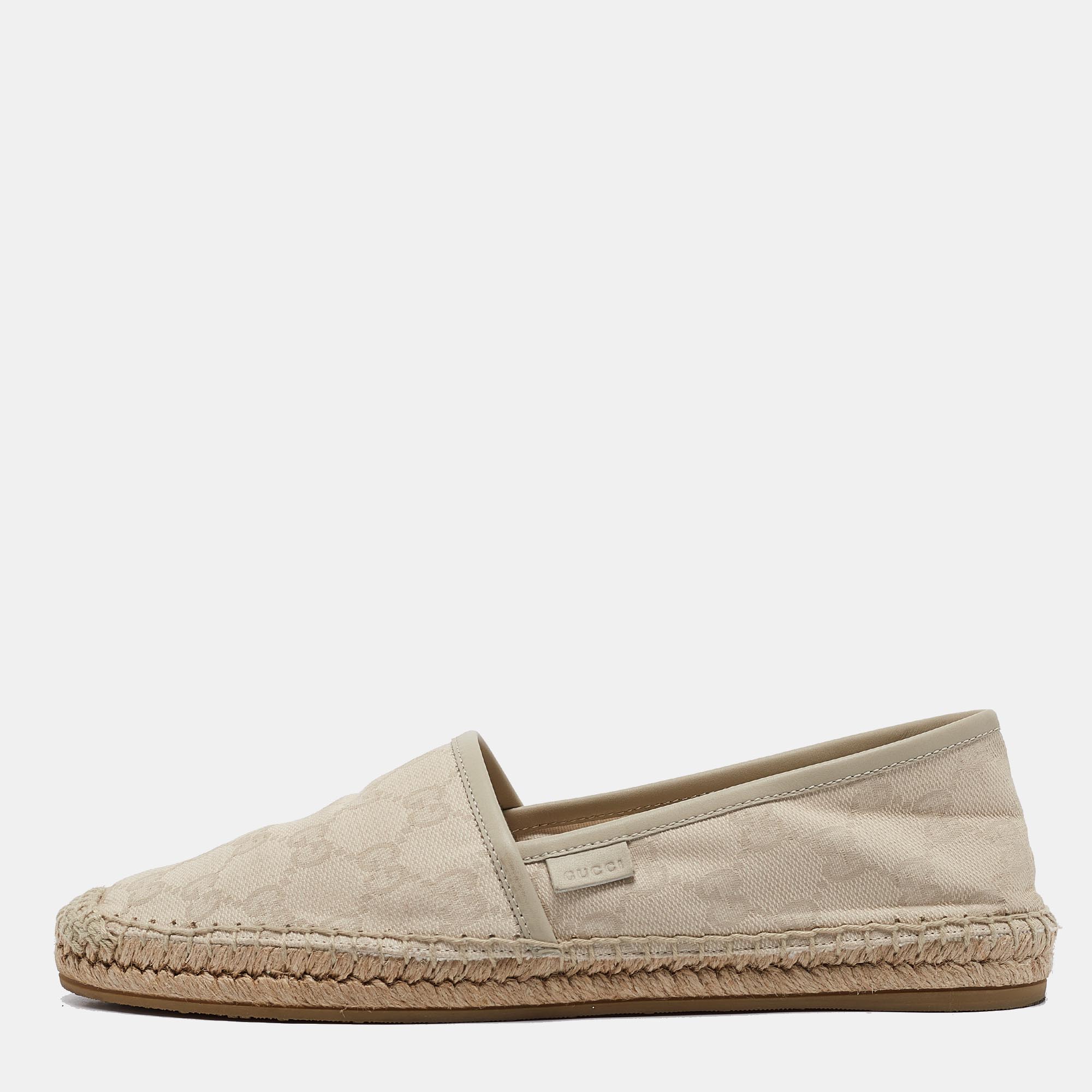 

Gucci Grey/White GG Canvas Espadrille Flats Size