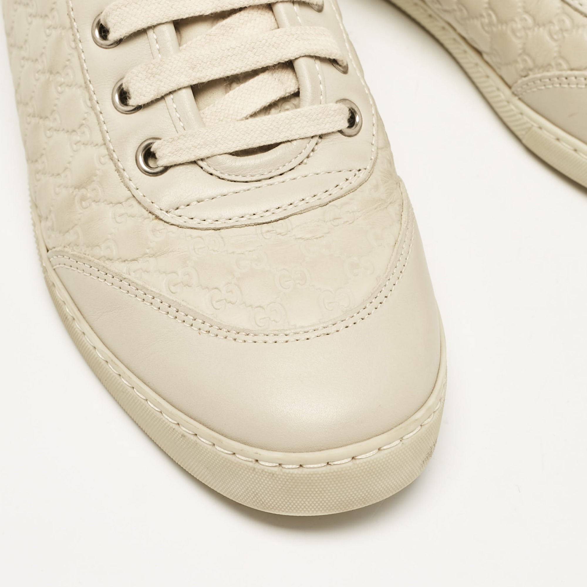 Gucci Cream Microguccissima Leather High Top Sneakers Size 37 
