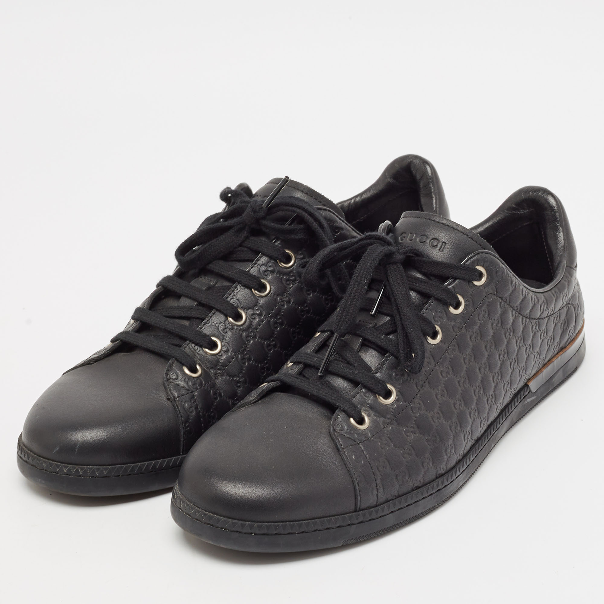 Gucci Black Microguccissima Leather Low Top Sneakers Size 40.5 