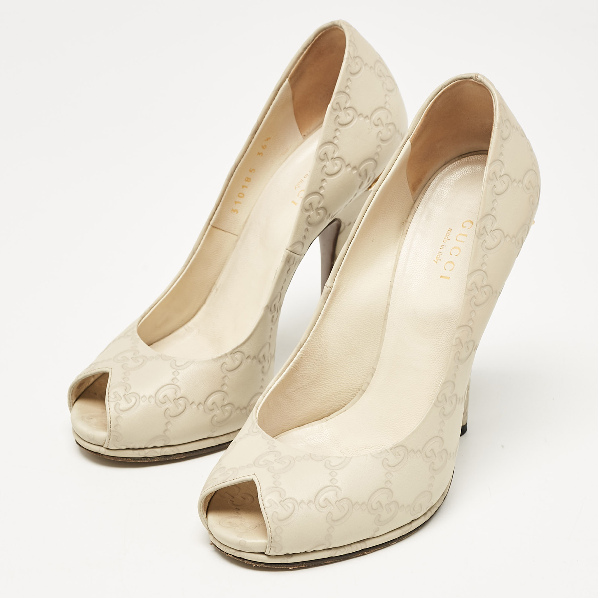 Gucci Cream Guccissima Leather Peep Toe Pumps Size 36.5 