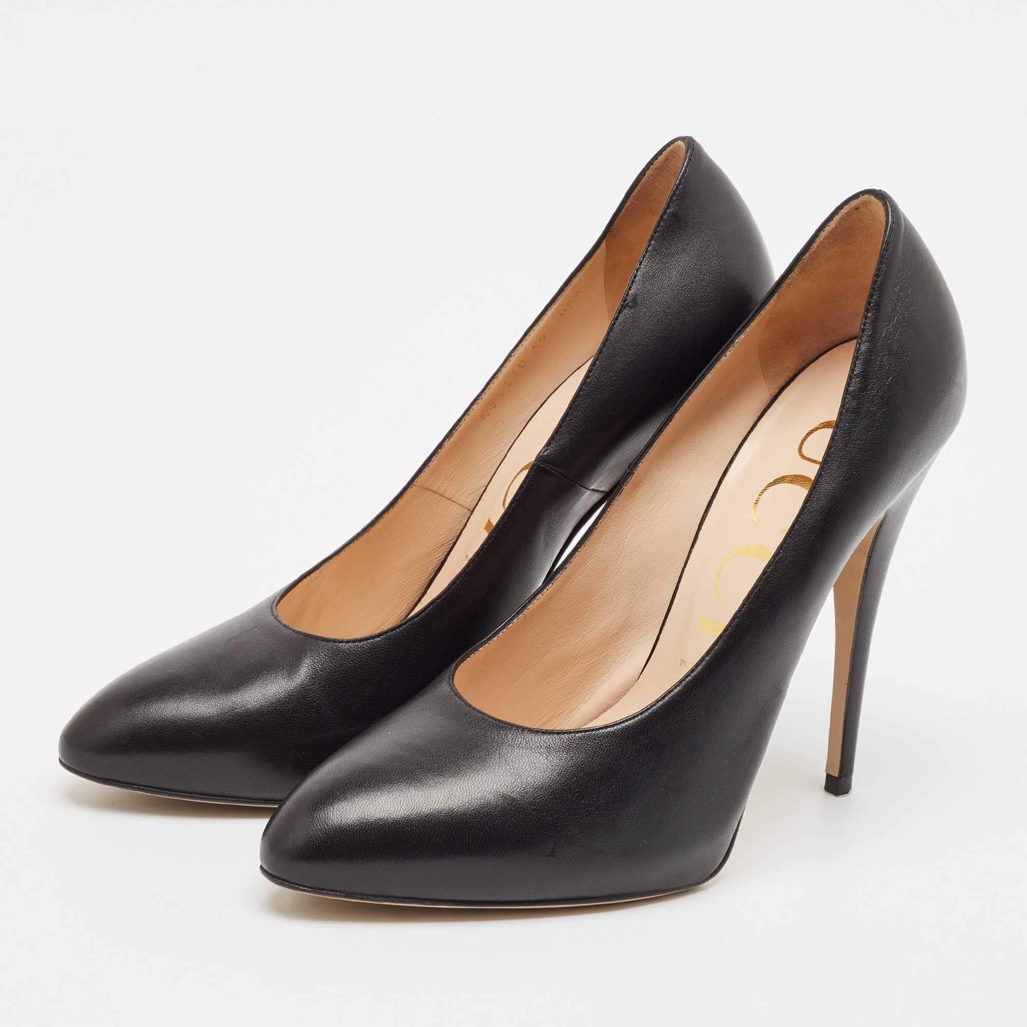 Gucci Black Leather Elaisa Removable Crystal Embellished Bow Pumps Size 39 