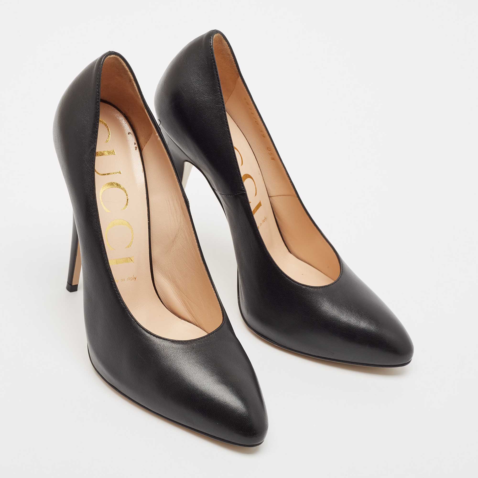 Gucci Black Leather Elaisa Removable Crystal Embellished Bow Pumps Size 39 