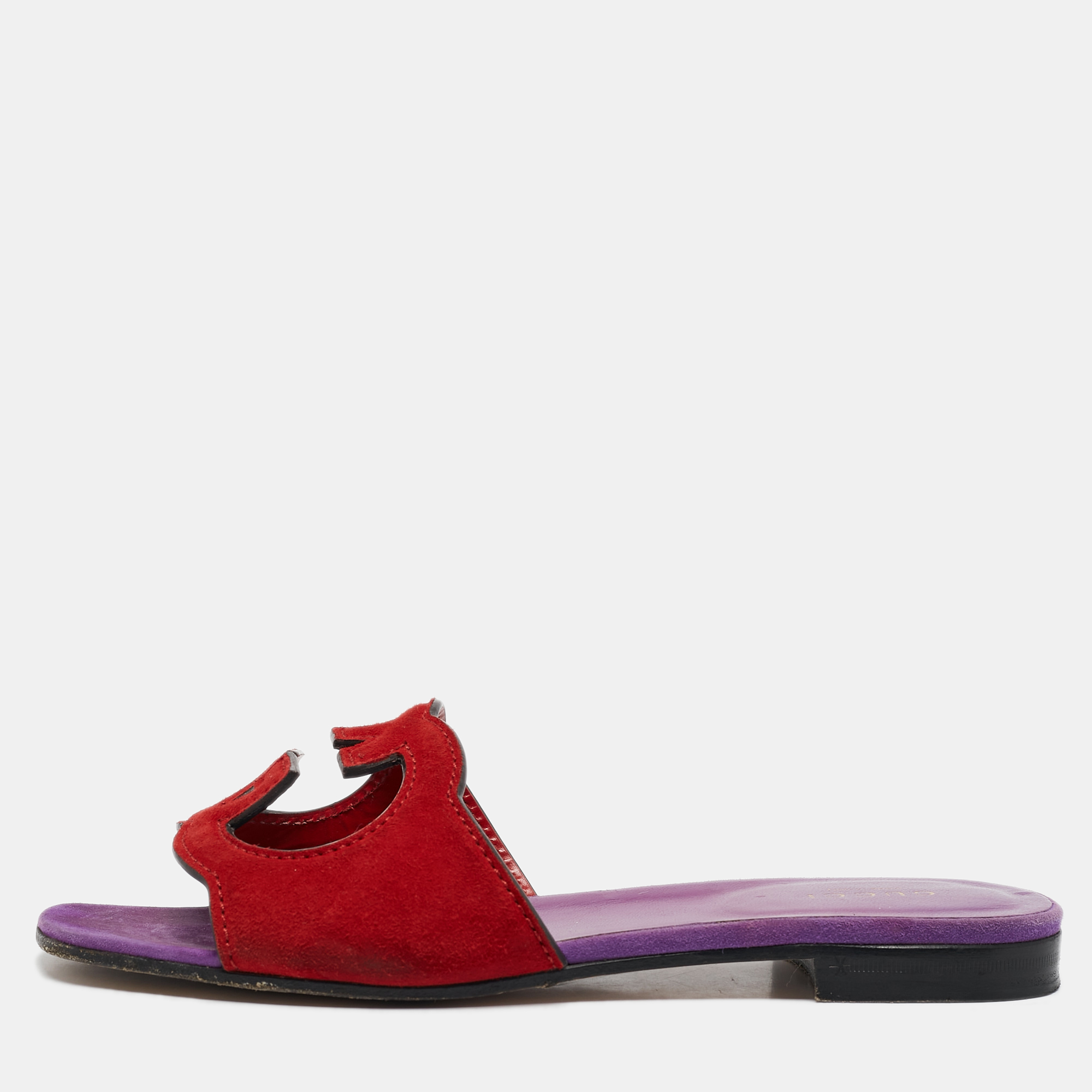 

Gucci Purple/Red Suede Interlocking G Flat Sandals Size