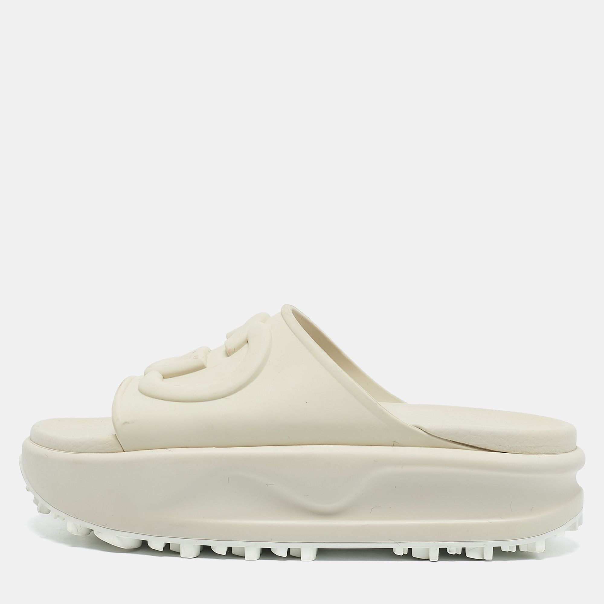 

Gucci White Rubber Interlocking G Slide Sandals Size
