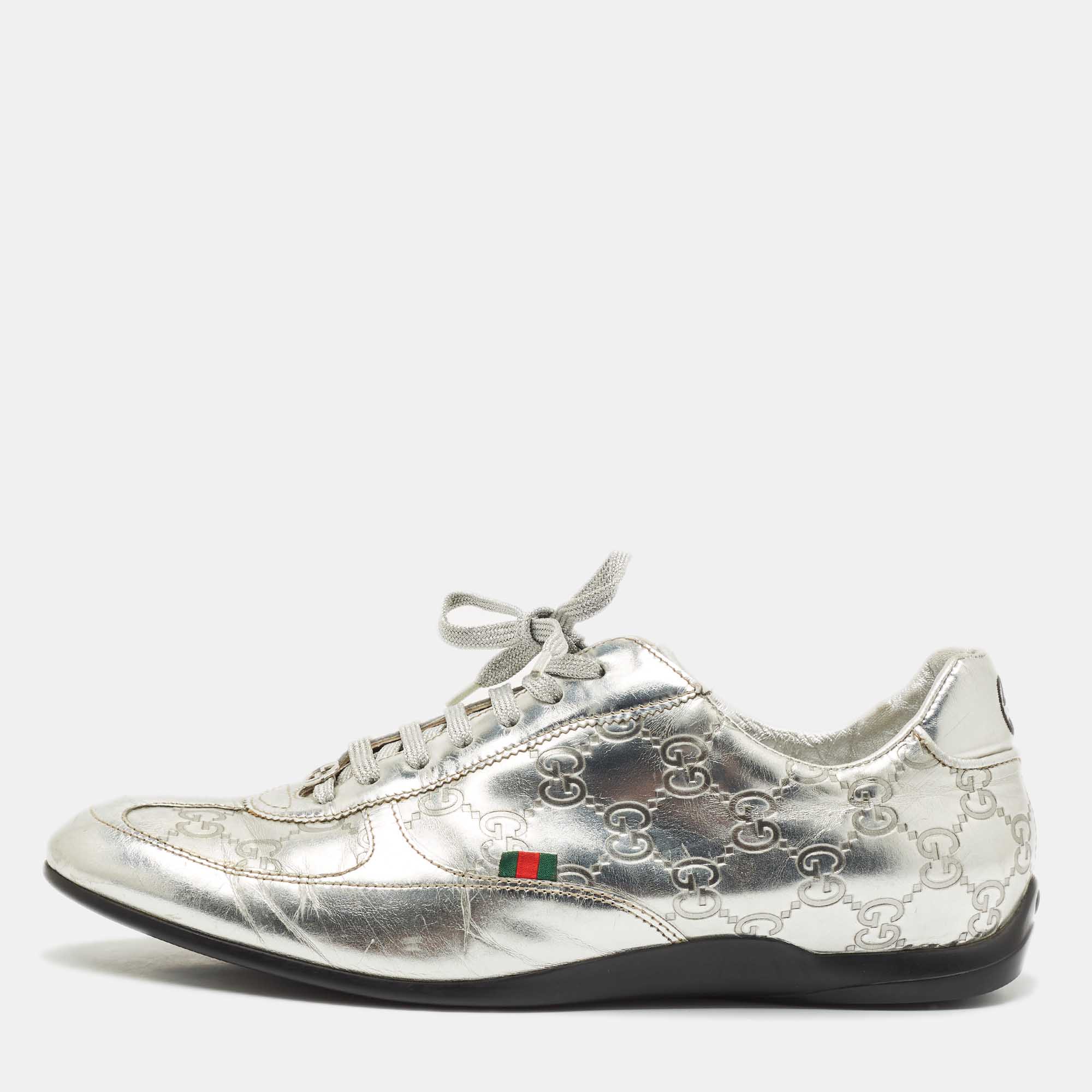 

Gucci Silver Guccissima Leather Low Top Sneakers Size
