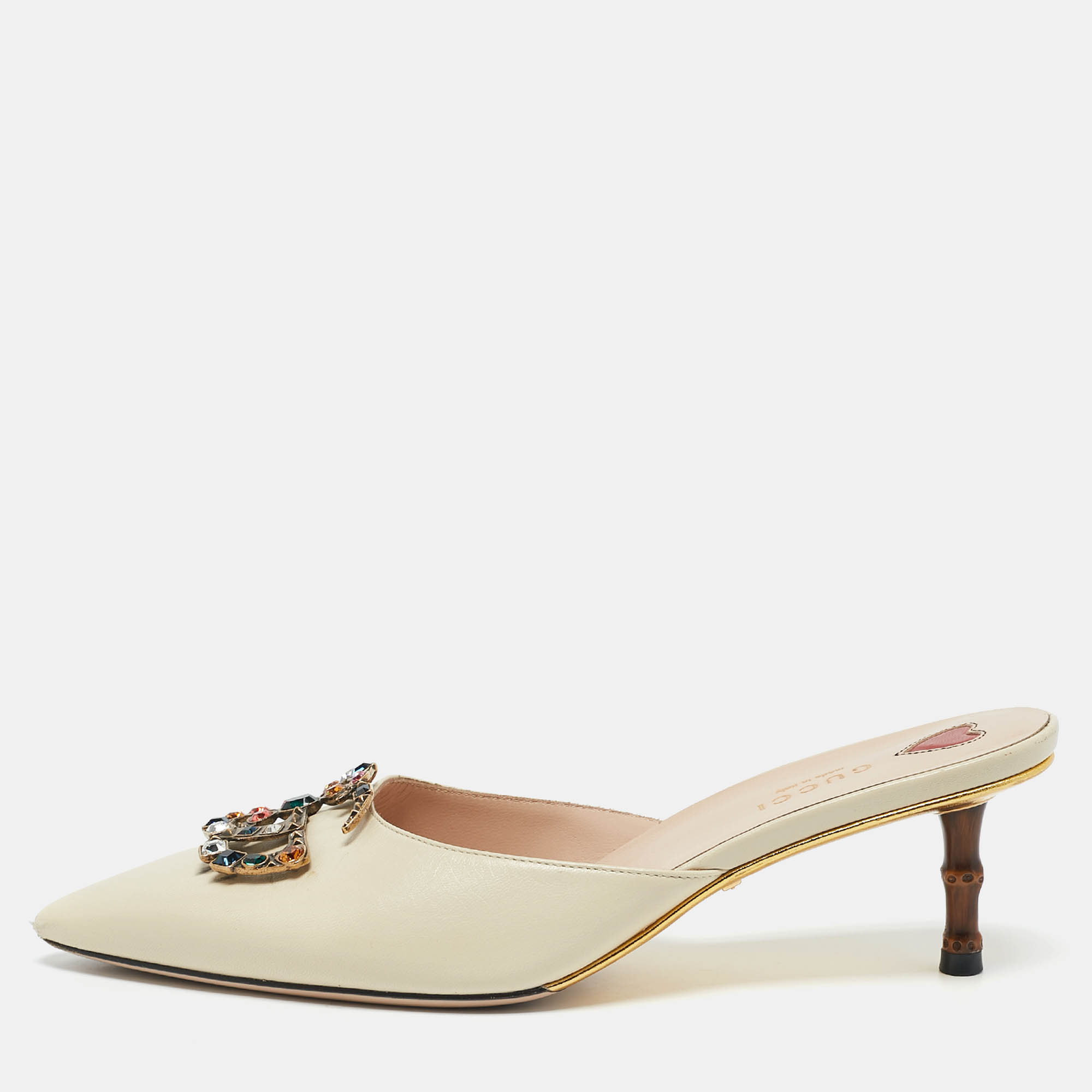 Pre-owned Gucci Cream Leather Unia Crystal Embellished Mules Size 38